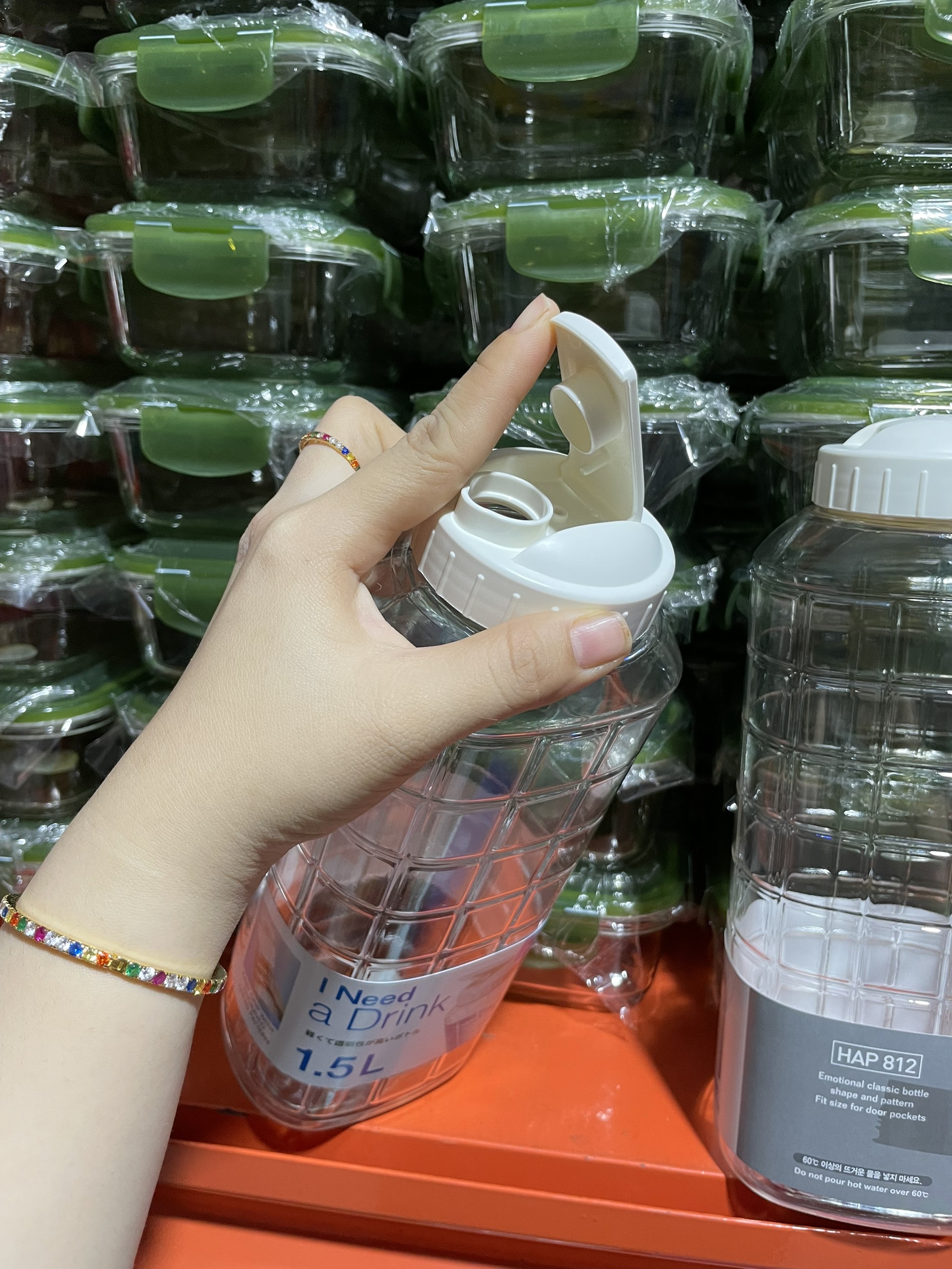1 Bình Nhựa Đựng Nước LocknLock HAP812 1500ml