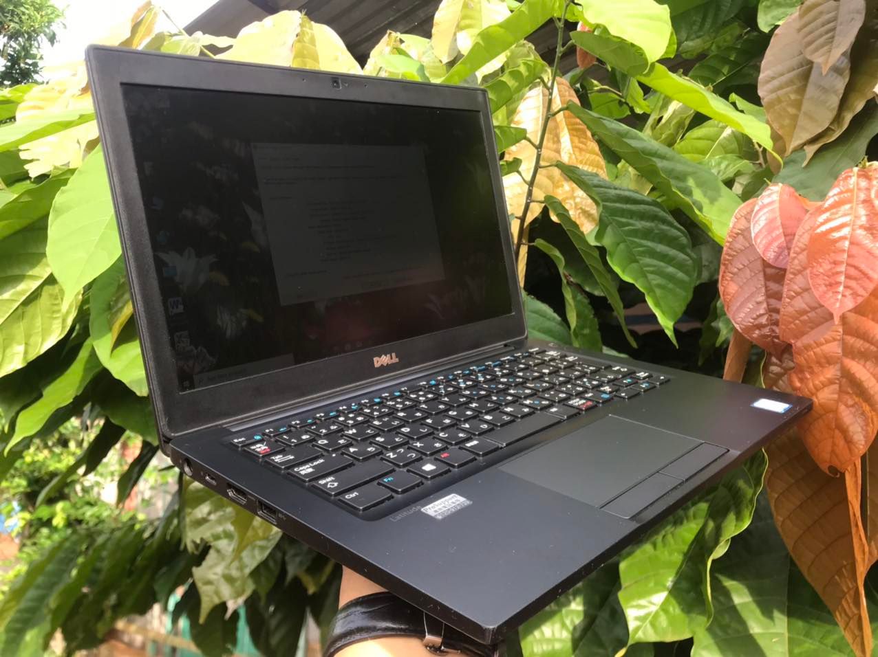 Dell E7280 Core i5 6300 Ram 8gb SSD 128gb màng 13in
