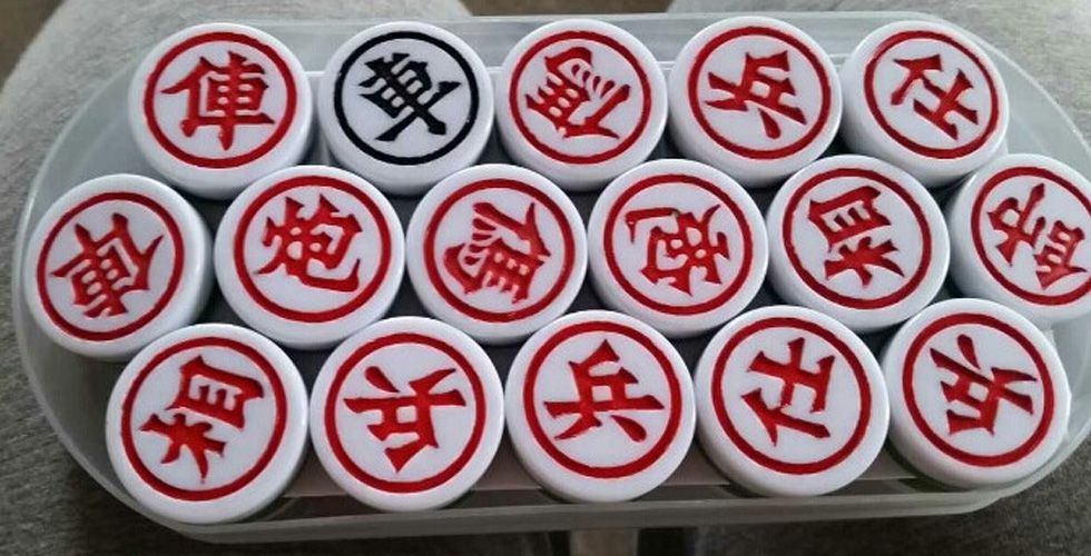 Bộ quân bàn cờ Tướng đế xanh + bàn Da (Simili)