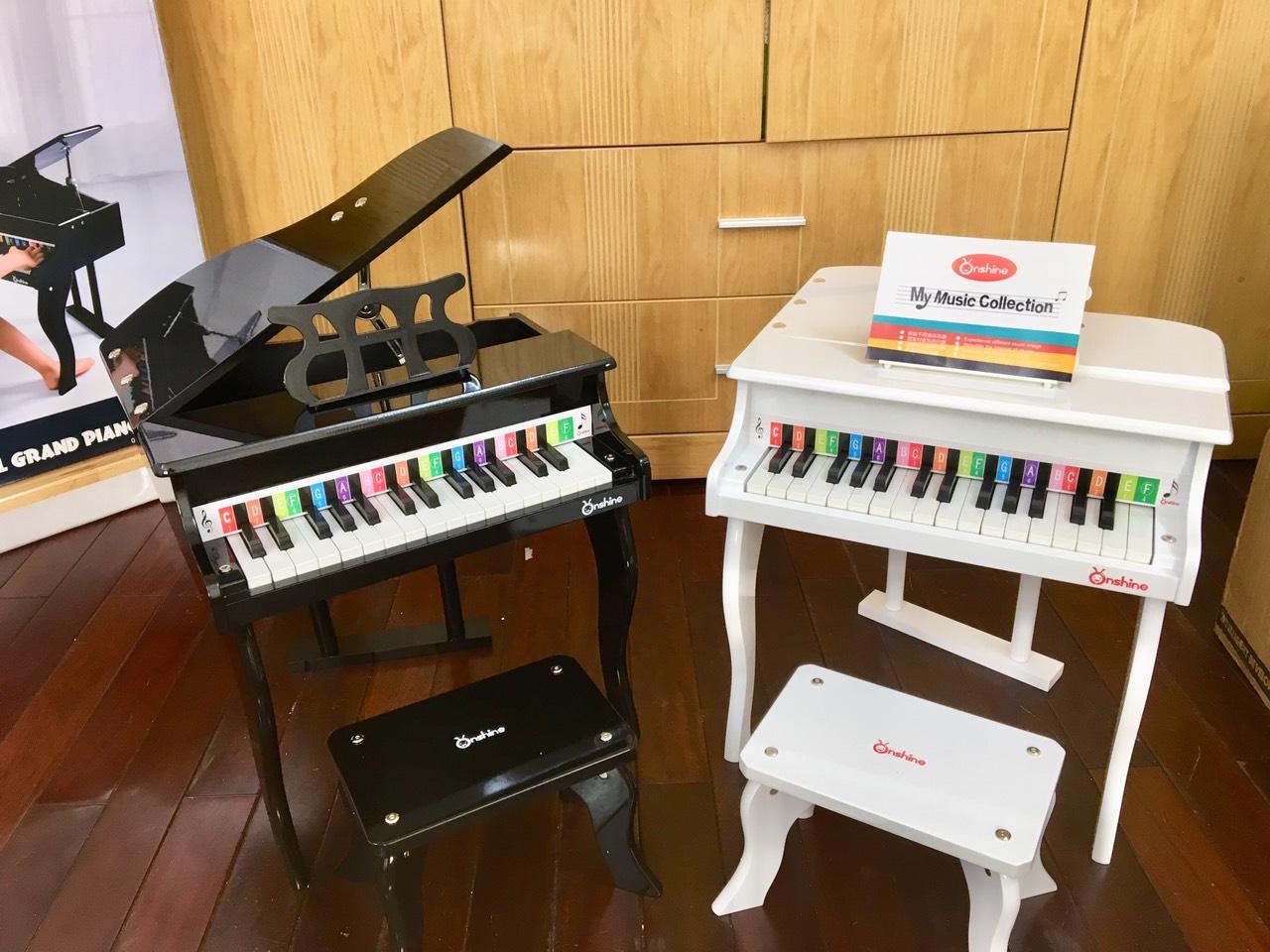 Đàn piano gỗ cao cấp cho Bé