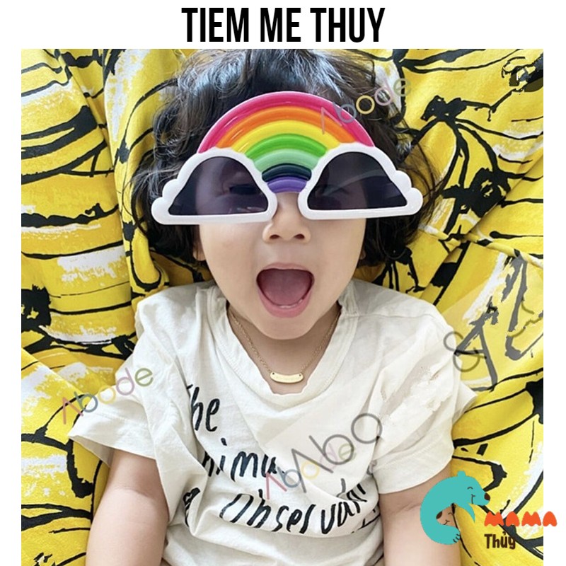 Kính nhựa cầu vồng trang trí sinh nhật