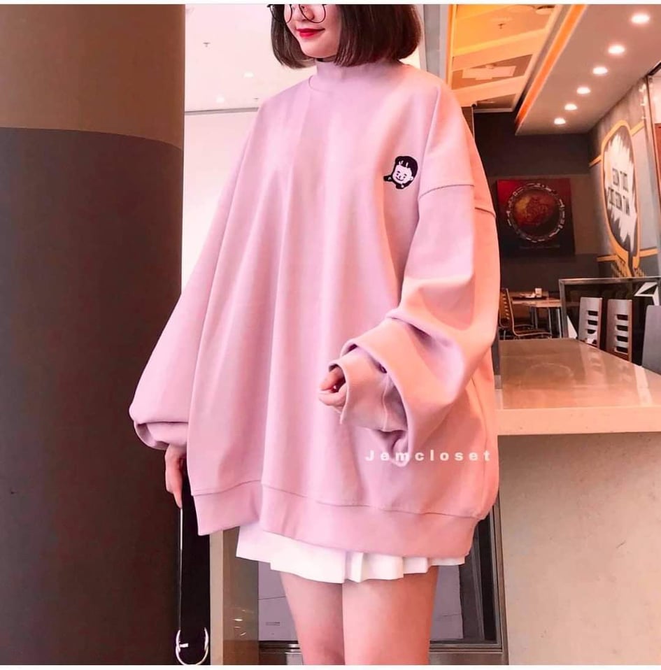 Áo nỉ cổ lọ in hình cô bé (trọng lượng từ 40kg đến 60kg )