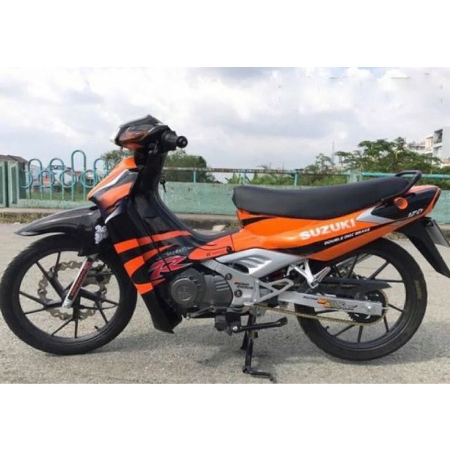 Tem Satria 2000 Cam Đen - Tem Chuẩn Hình - Chất Liệu Tem Cao Cấp