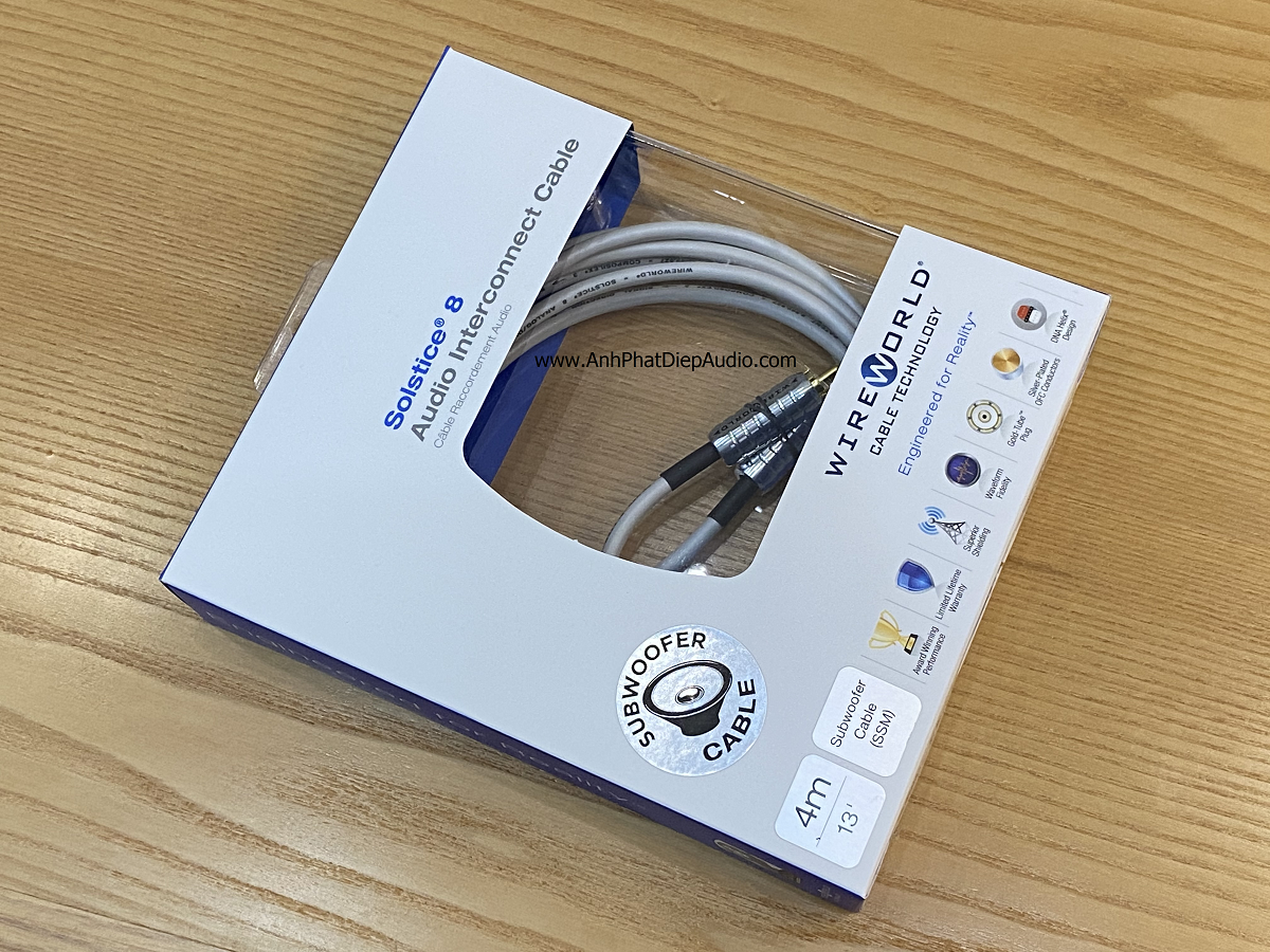 Dây tín hiệu sub Wireworld Solstice 8 Subwoofer Cable 4M