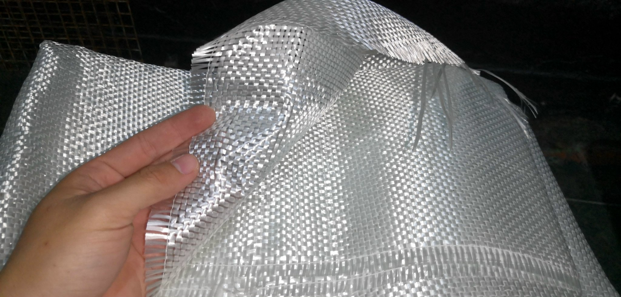 Vải sợi thủy tinh nhồi pô