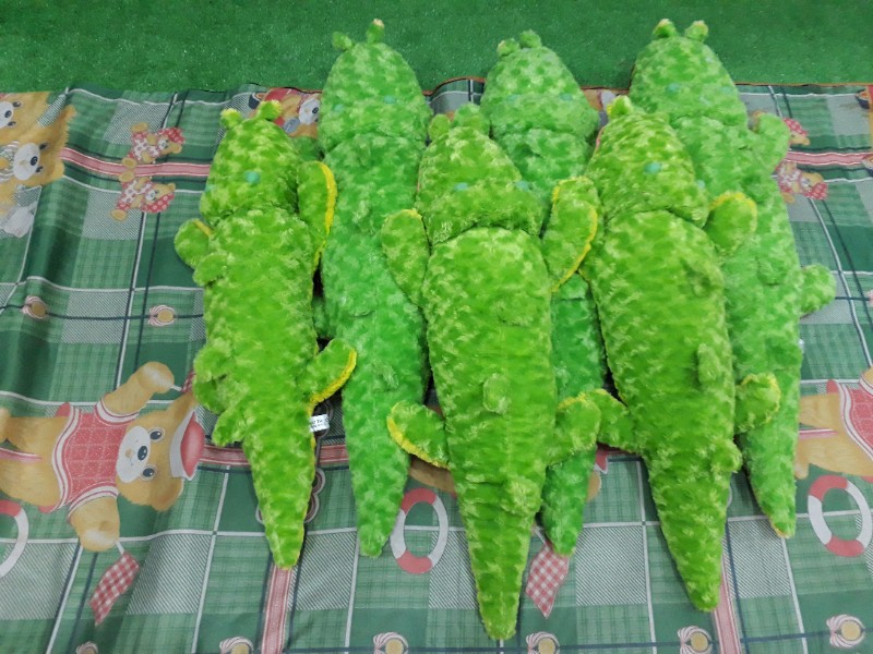 Gấu Bông Cá Sấu Khổng Lồ Siêu Mềm 145cm | Ôm Ngủ Cực Đã, Nhìn Là Muốn “Bế Về Nuôi” 🐊💚