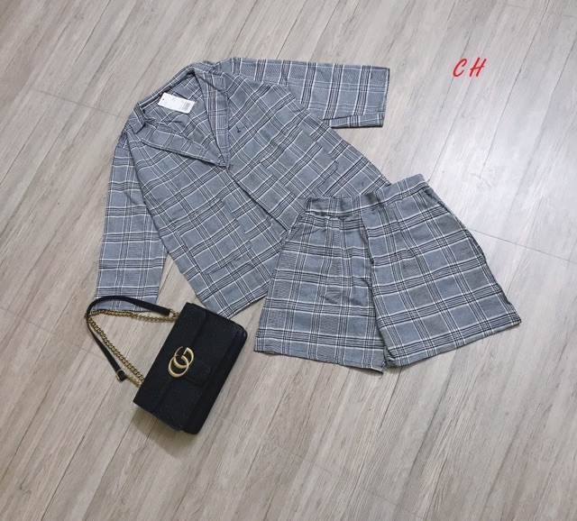 SÉT ÁO VÉC KẺ + QUẦN ĐÙI FORM DÁNG CHUẨN ĐẸP