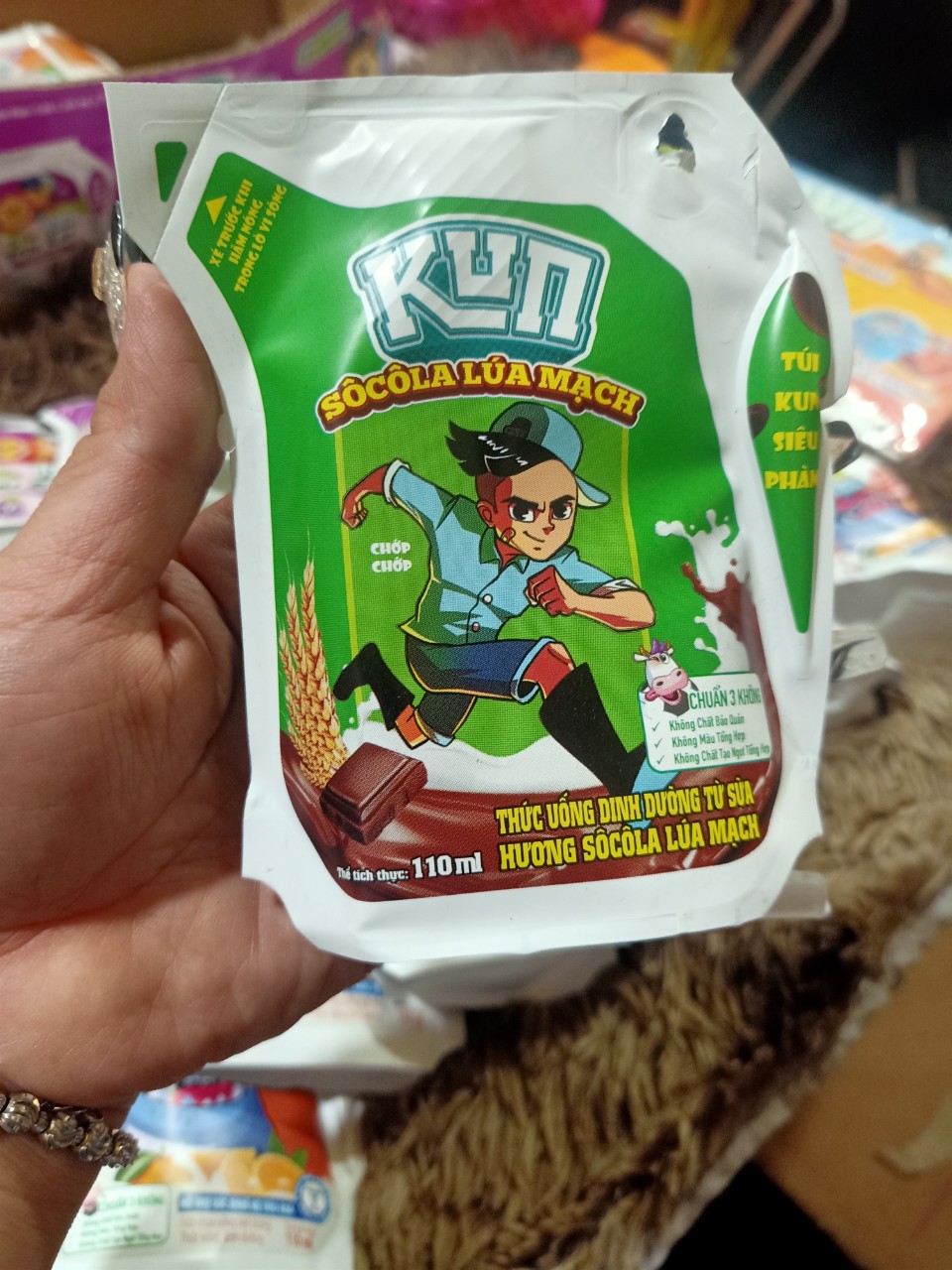 Sữa Kun túi 110ml  thùng 24 túi