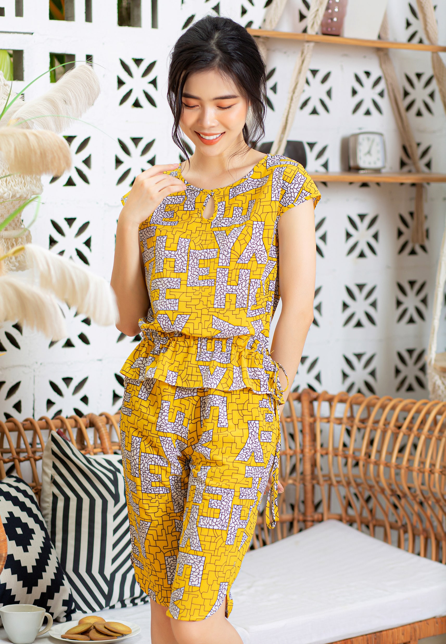 Bộ lửng chữ lụa giấy Mila