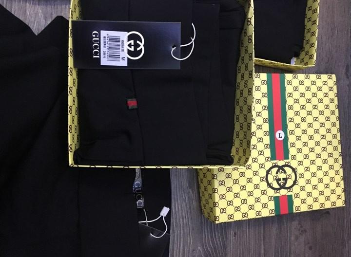 Quần Legging Hộp Vàng G C