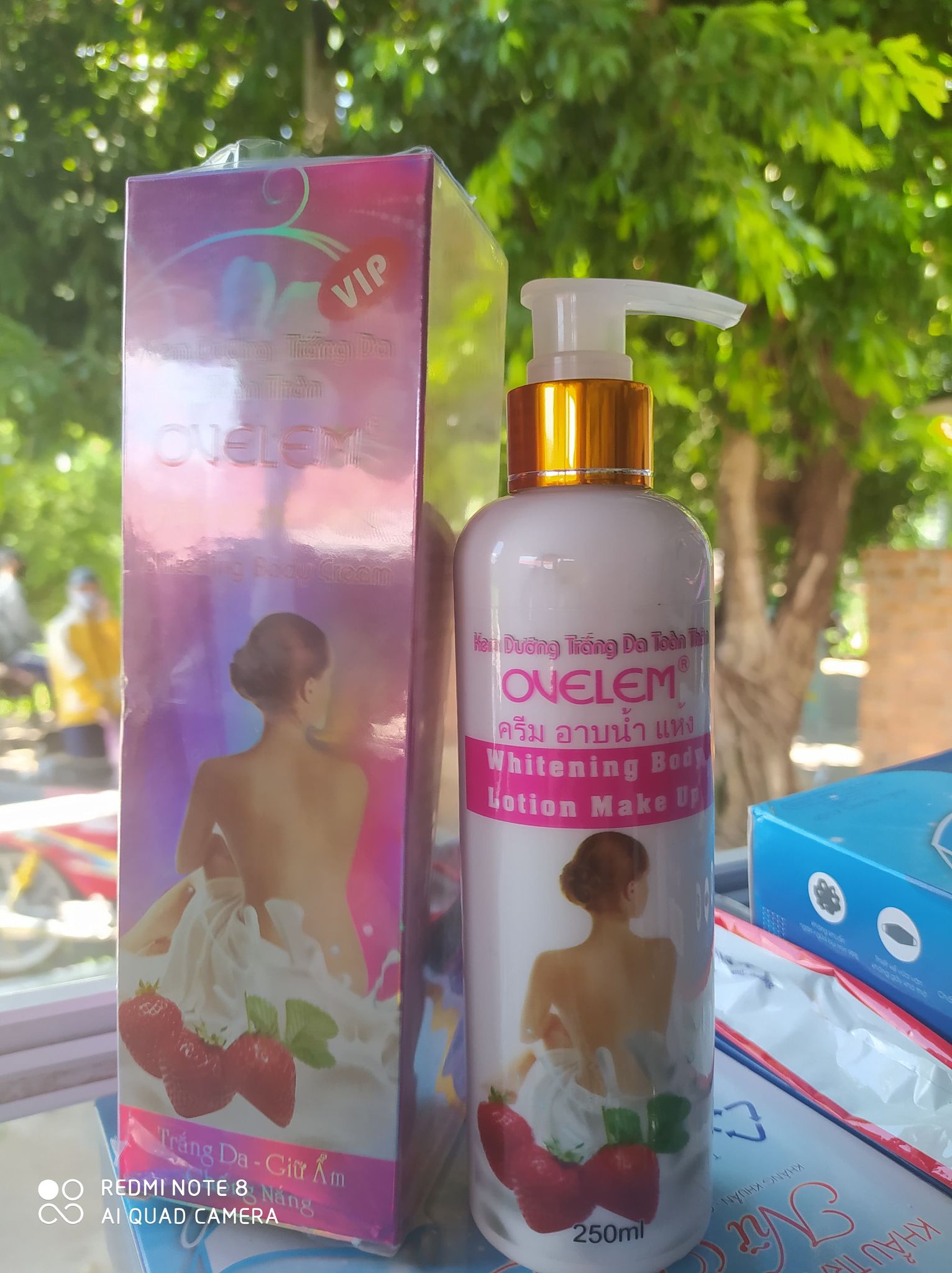 KEM OVELEM  DƯỠNG TRẮNG DA TOÀN THÂN 250G