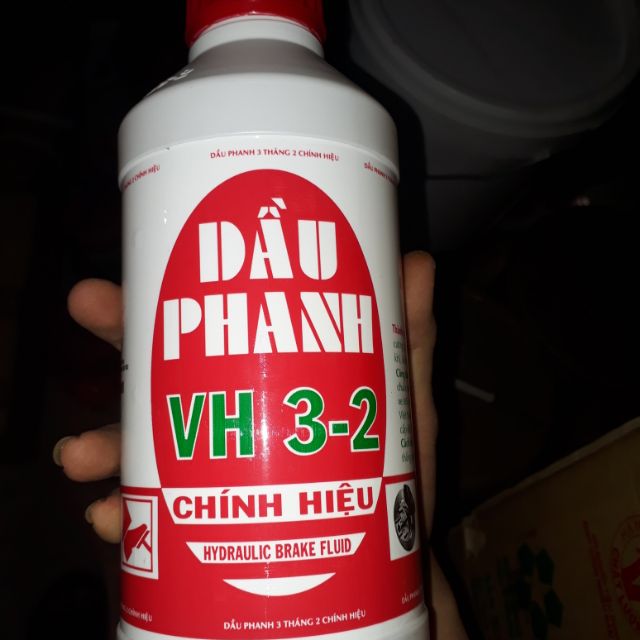 Dầu phanh 3.2, phụ kiện thay thế, đồ bền cao, cam kết như hình, uy tín niềm tin của khách hàng mới là quan trọng ( hàng đúng trên hình)