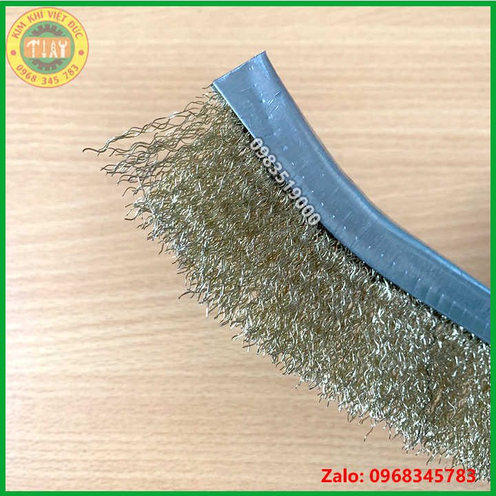 Bàn chải đánh rỉ sắt cán đỏ