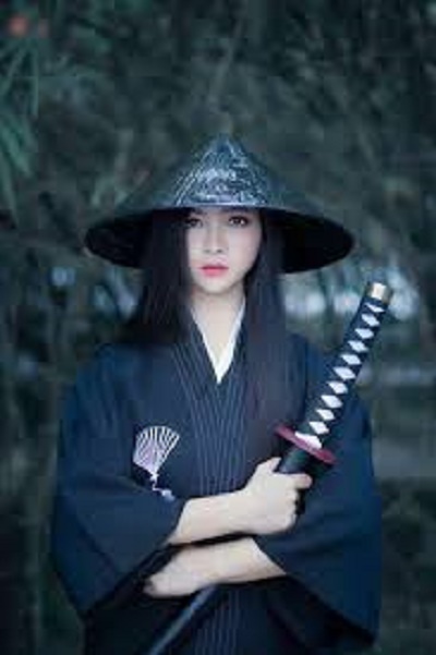 Nón lá cổ trang dạng nón chóp