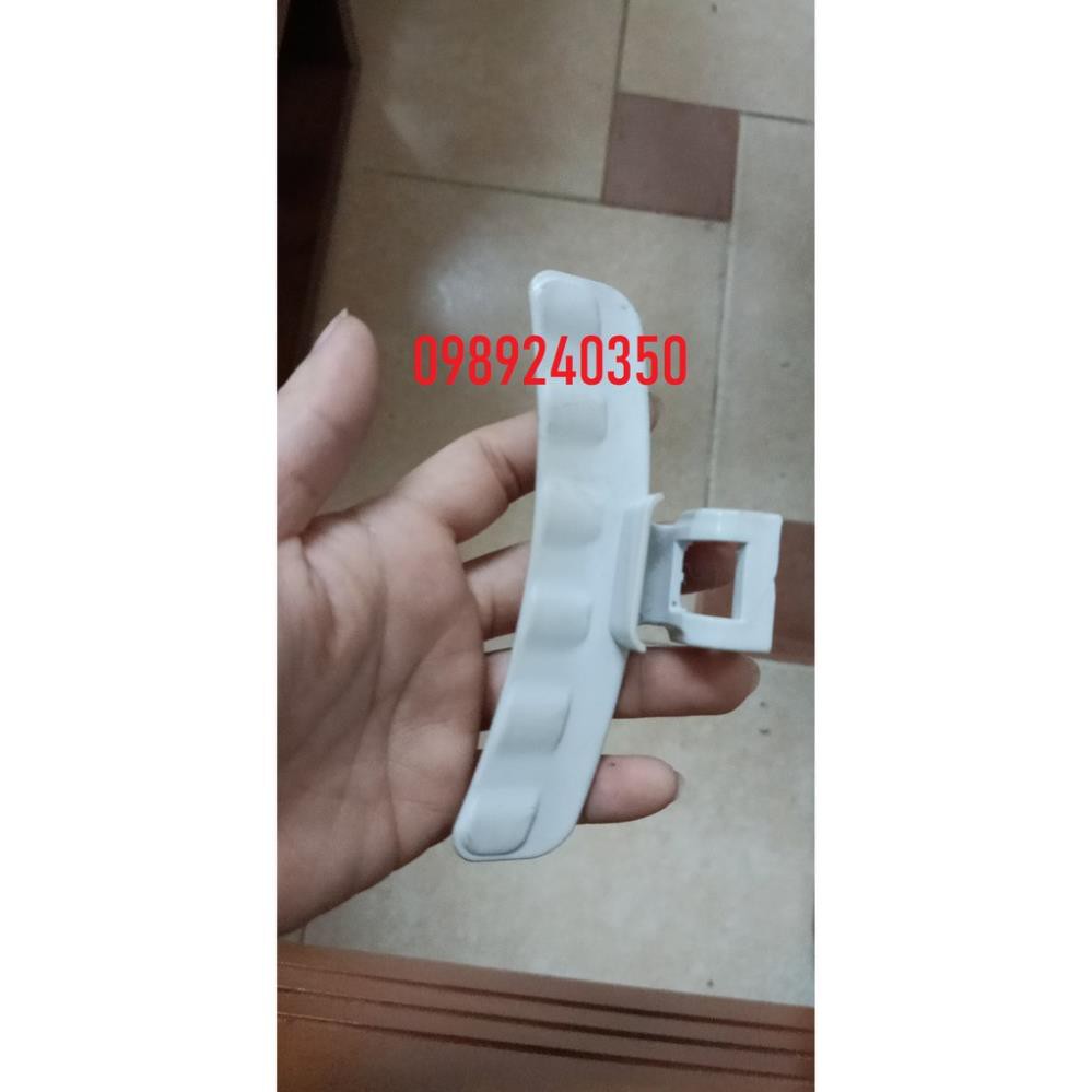Tay nắm lẫy cửa máy giặt Samsung