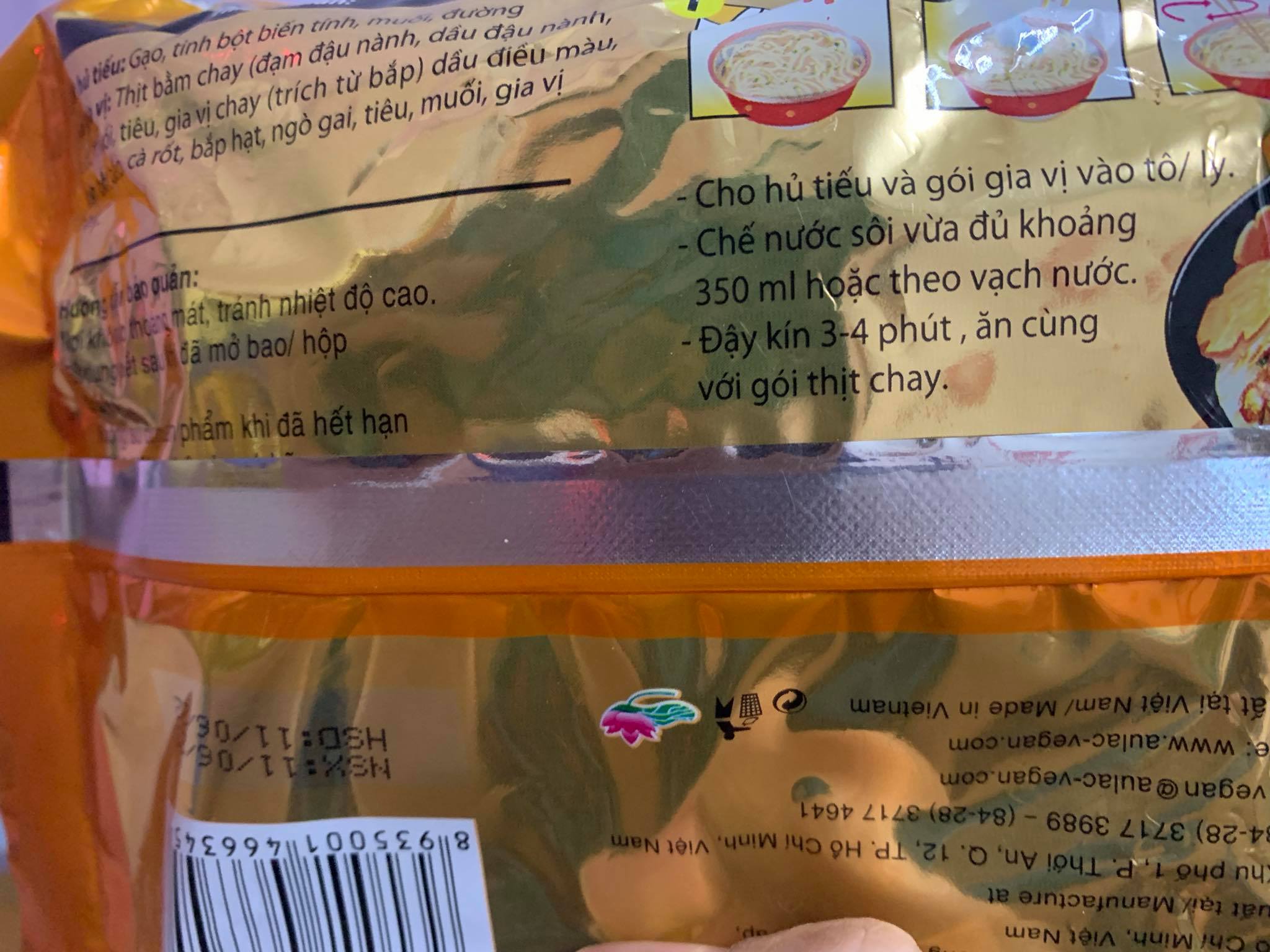 Hủ tiếu thịt bằm chay ăn liền gói 87g