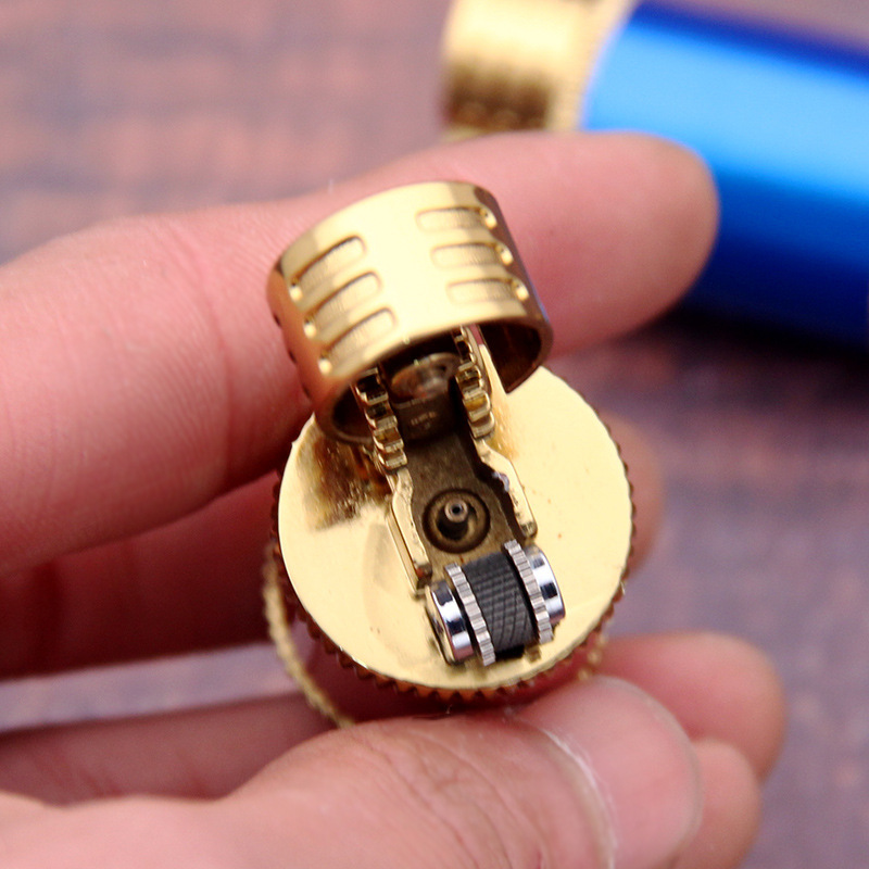 Bật Lửa Cối Gas Đá Cổ Điển Trụ Mini ( Kim Loại - Có Chắn Gió )