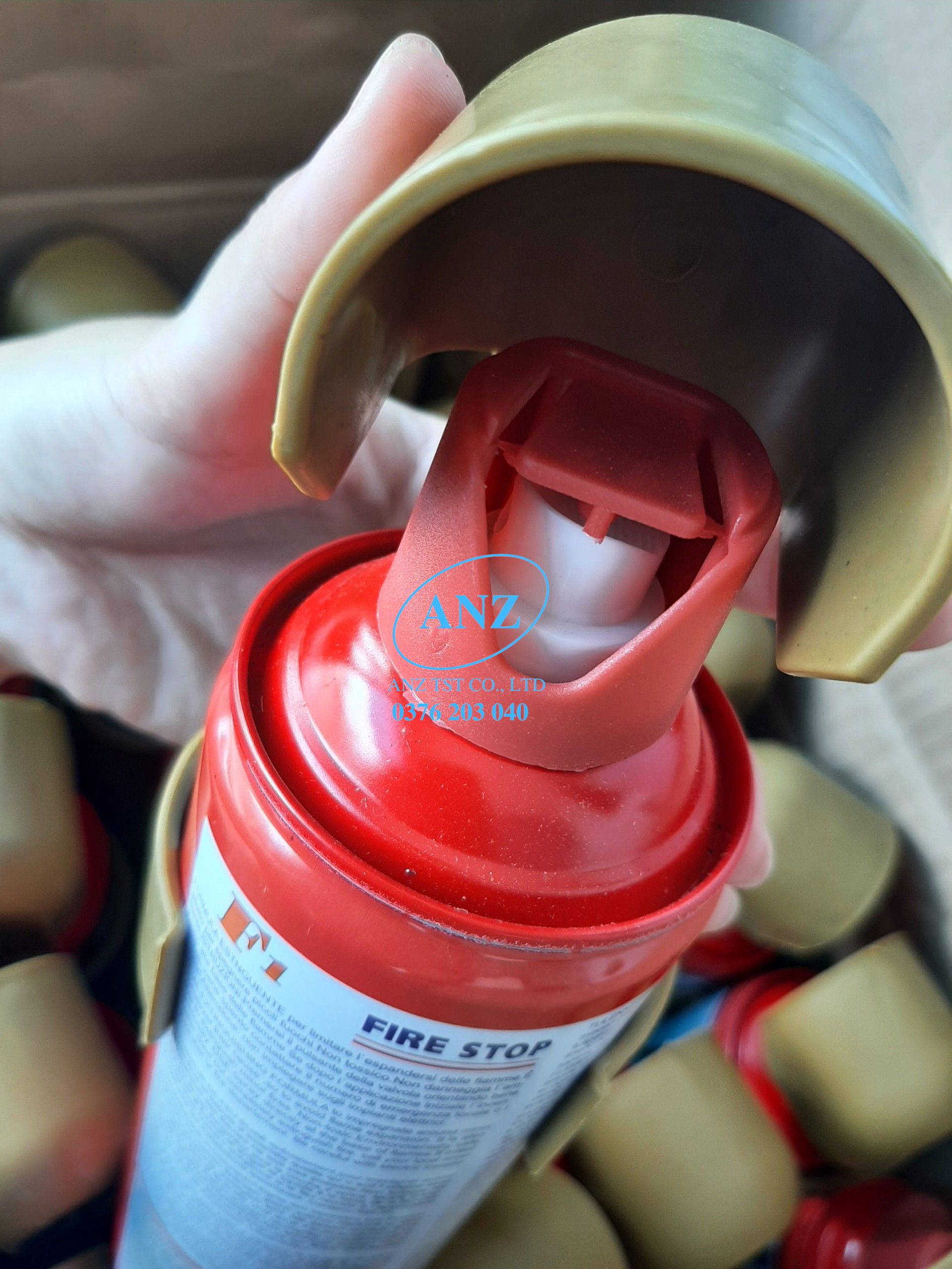 Bình chữa cháy mini Foam 500ml dùng cho xe hơi