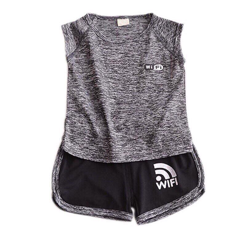 Bộ quần áo sát nách bé trai