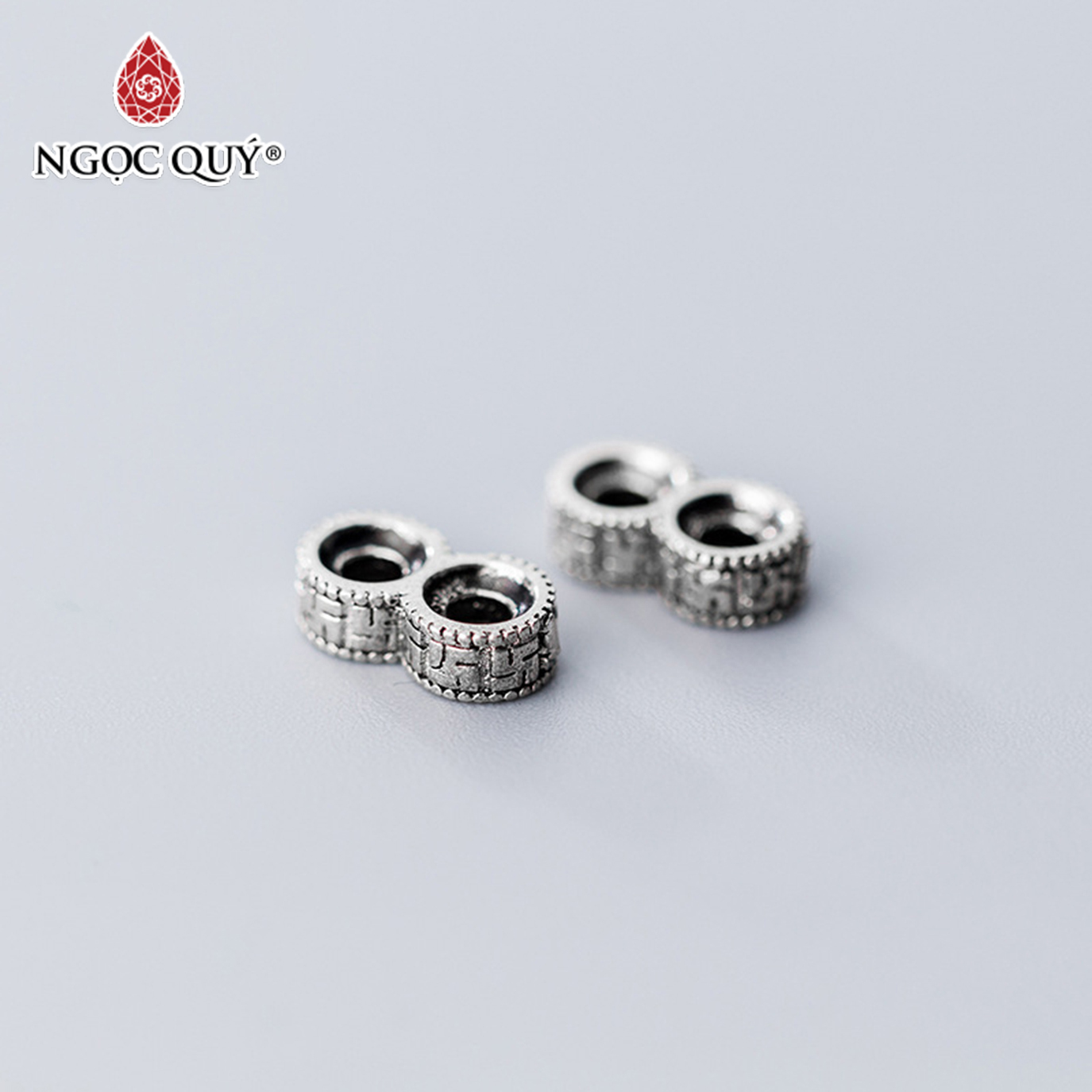 [HCM]Charm bạc chặn hạt họa tiết chữ vạn - Ngọc Quý Gemstones