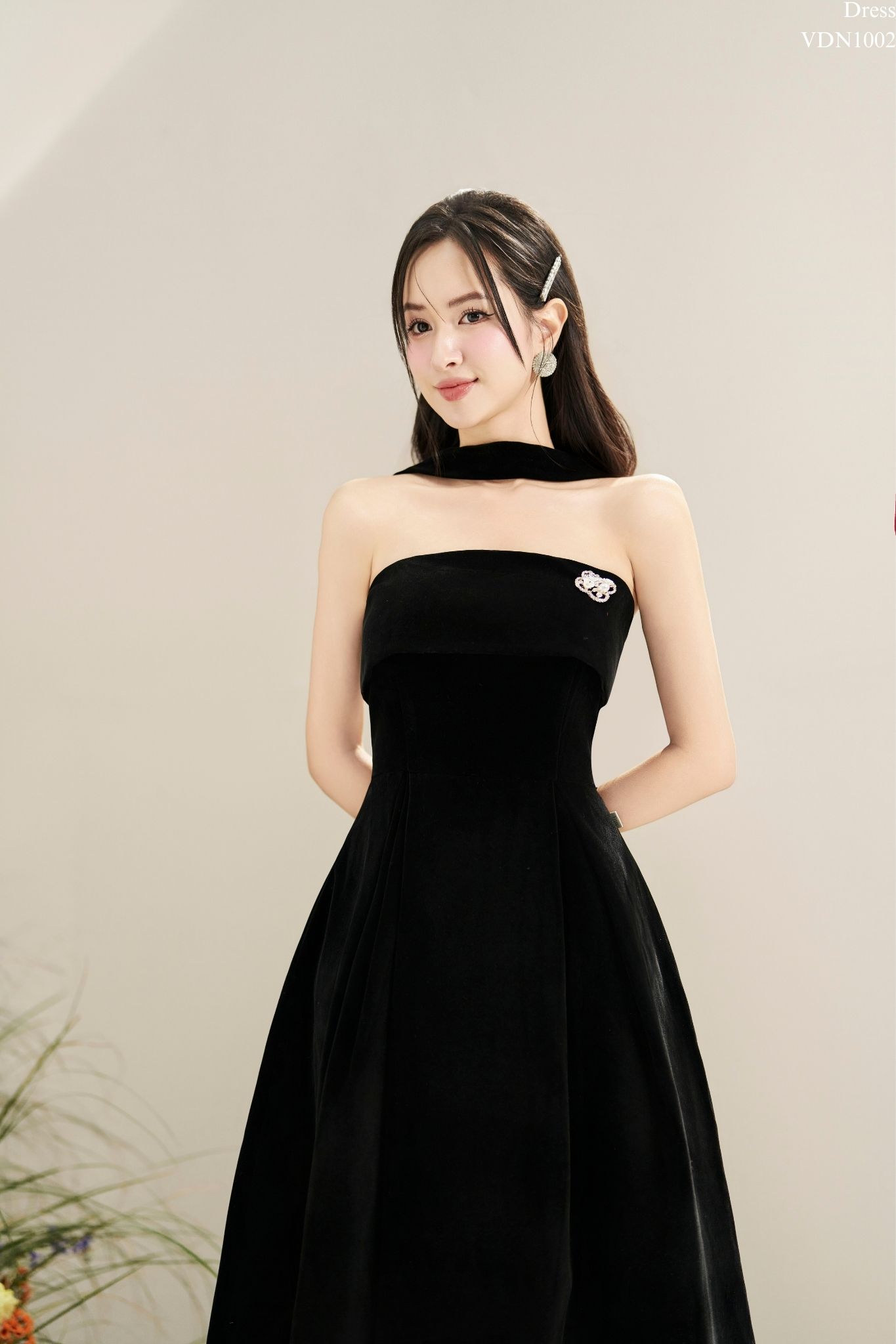 Váy cúp ngực đáp lật cổ chocker TIINSTORE VDN1002