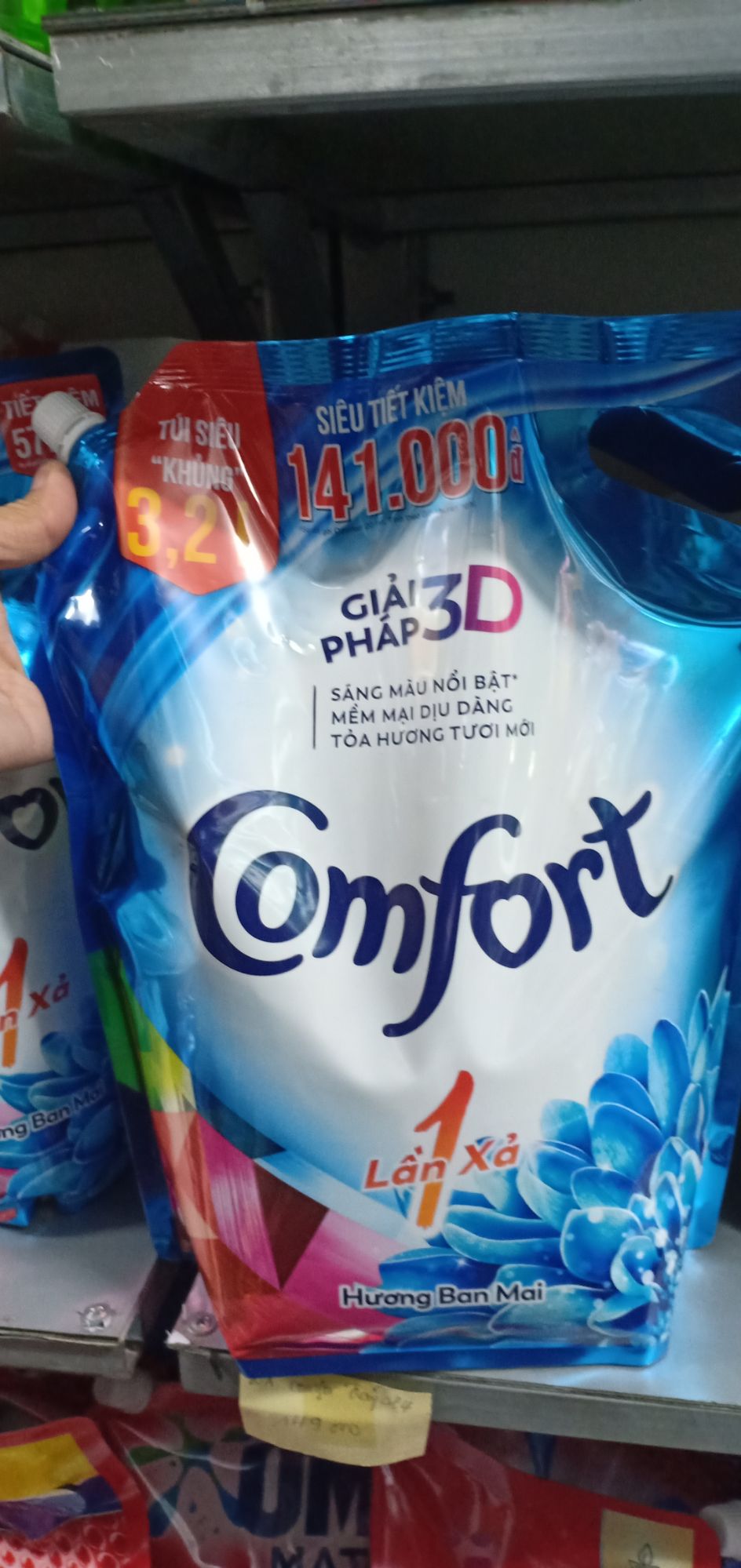[HCM]Nước xả vải comfort ban mai túi 3.2 lít