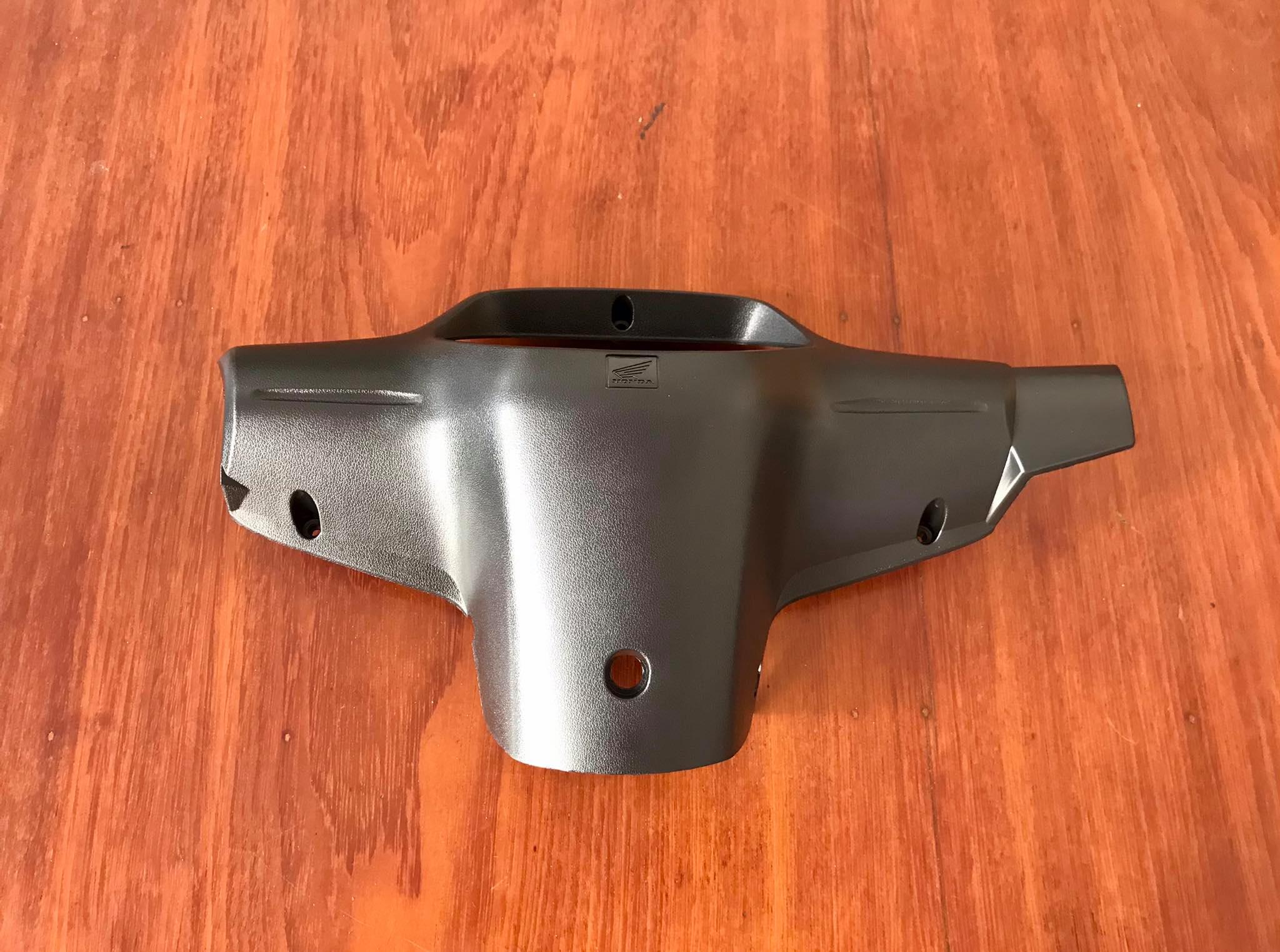 Ốp Đâu Sau - Bợ Cổ Wave Nhỏ Chính Hãng Honda
