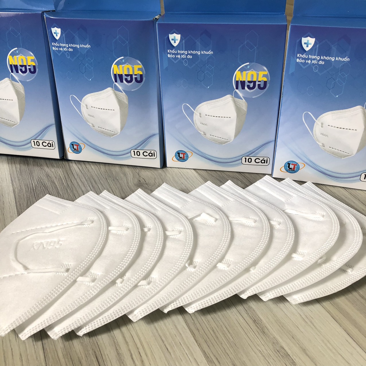 Khẩu trang n95 4 lớp kháng khuẩn hộp 10 cái