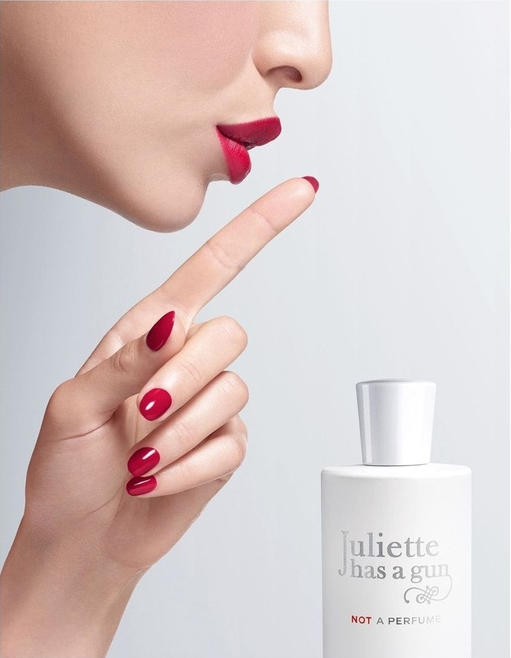 Nước hoa Juliette Not A Perfume EDP 10ml