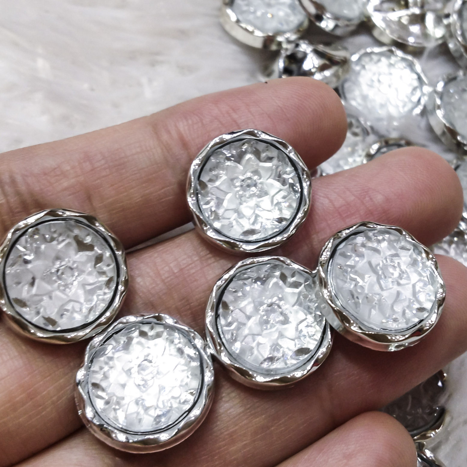 Nút áo dạ com lê hoa trà 3d viền vàng bạc sang trọng Cúc áo veston Khuy áo khoác kết trang phục