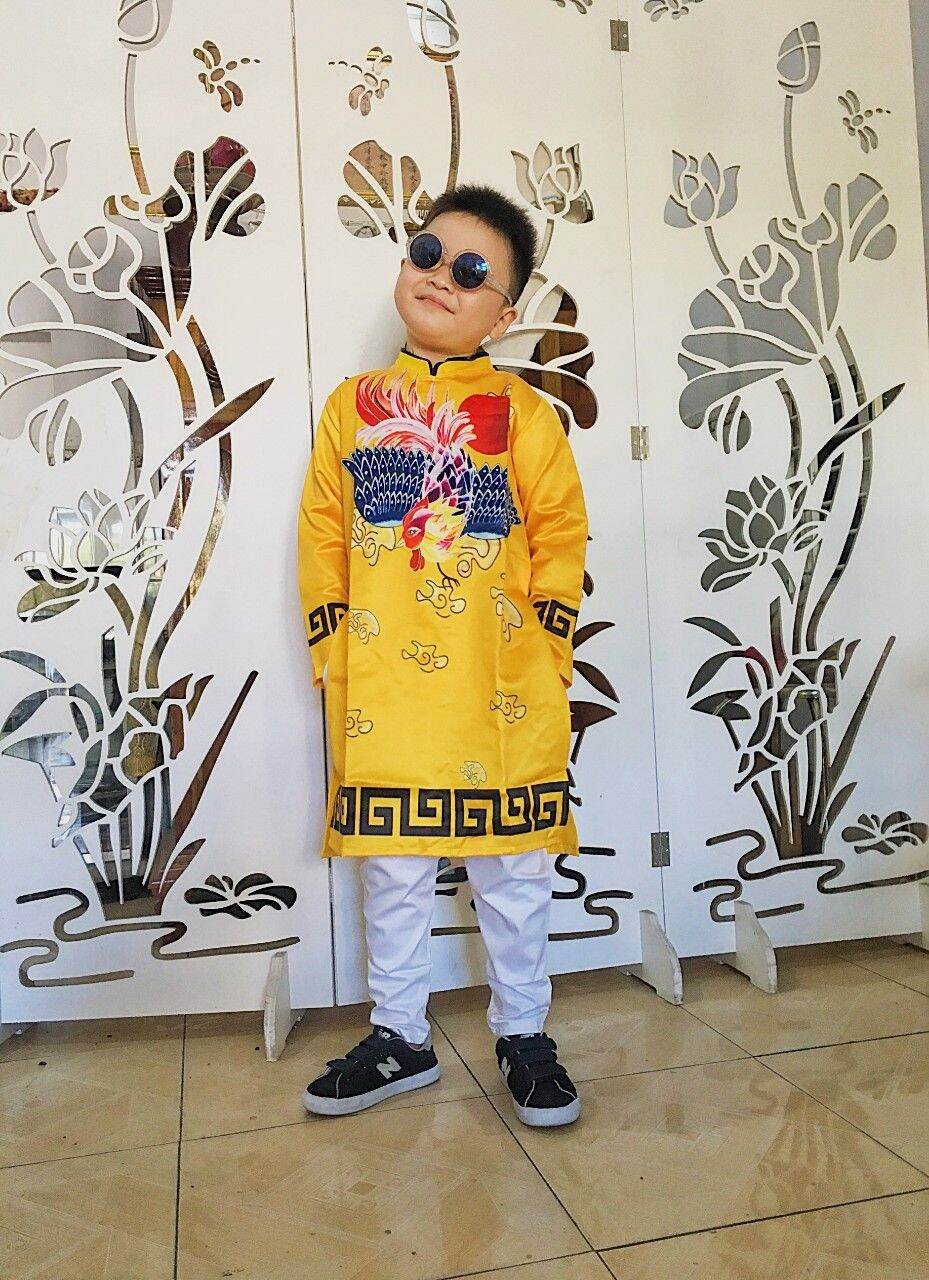Khaki Pants Can Be Worn with Ao Dai. and Can Be Worn with All Kinds of Clothes