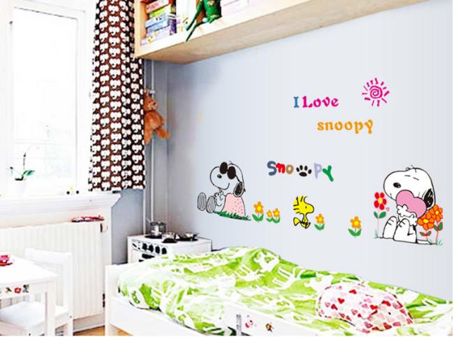 [HCM] Decal trang trí Chó Snoopy tranh vẽ