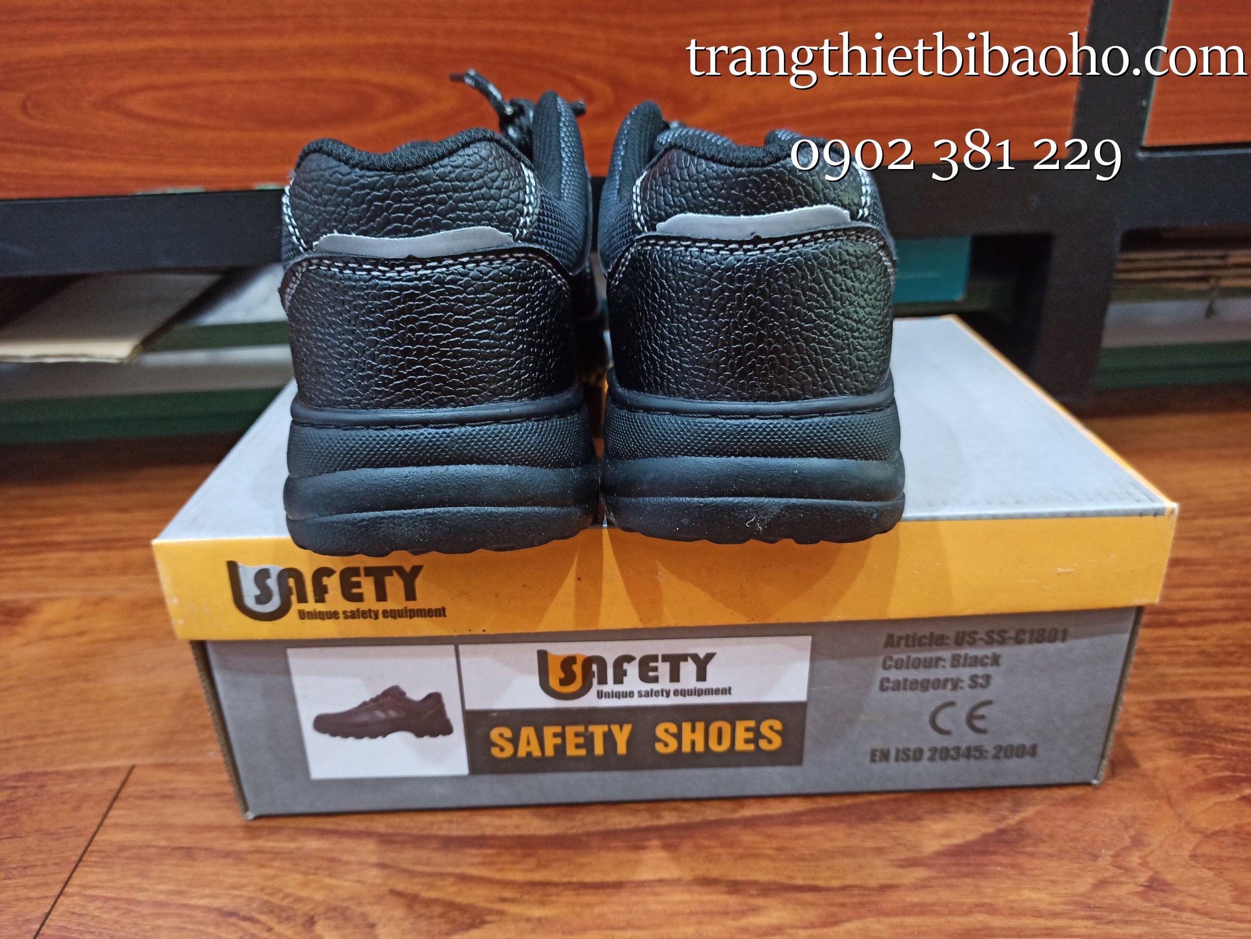Giày bảo hộ  đế thép Usafety ECO-C1801