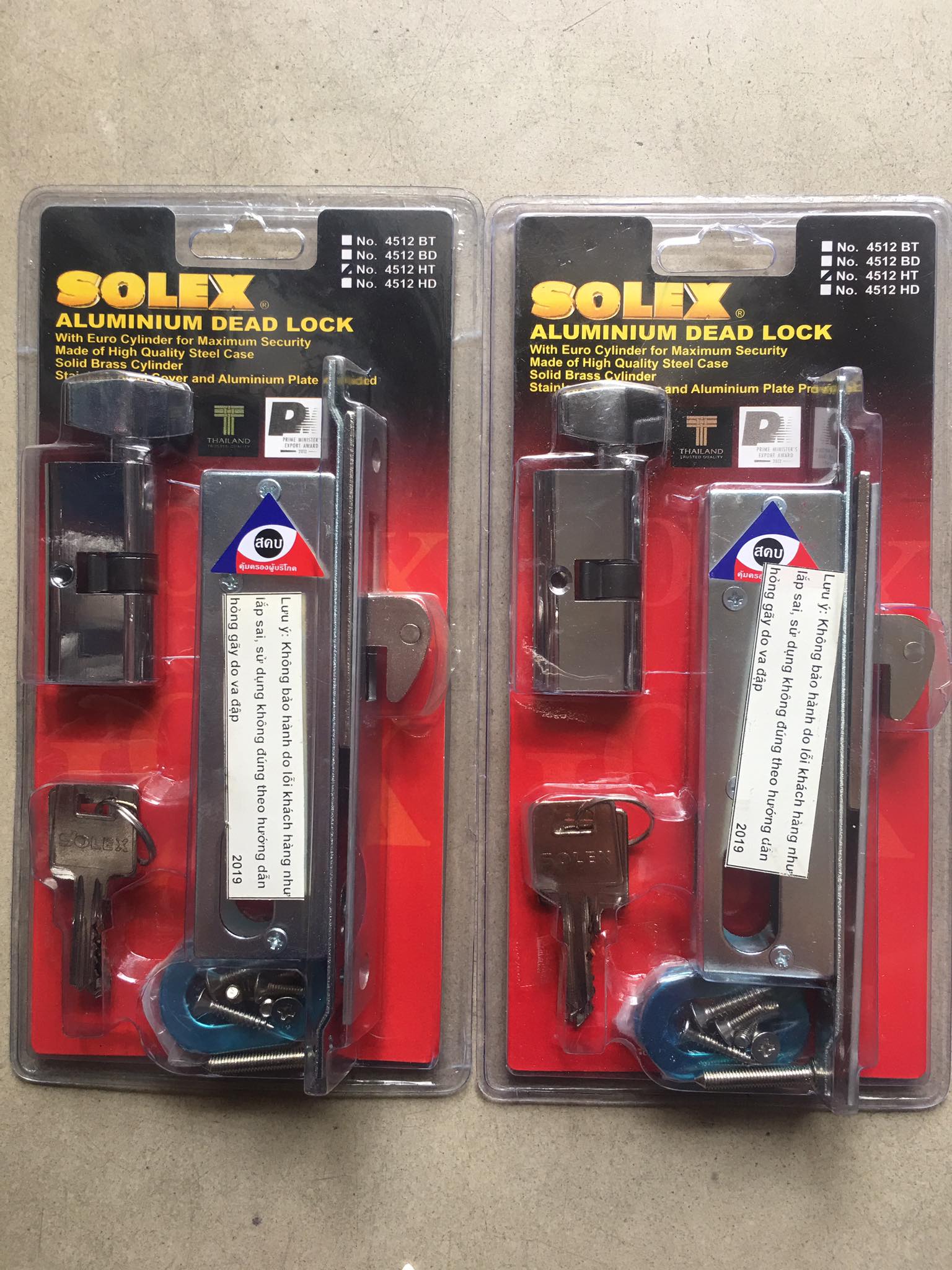 khóa cửa lùa solex thái lan