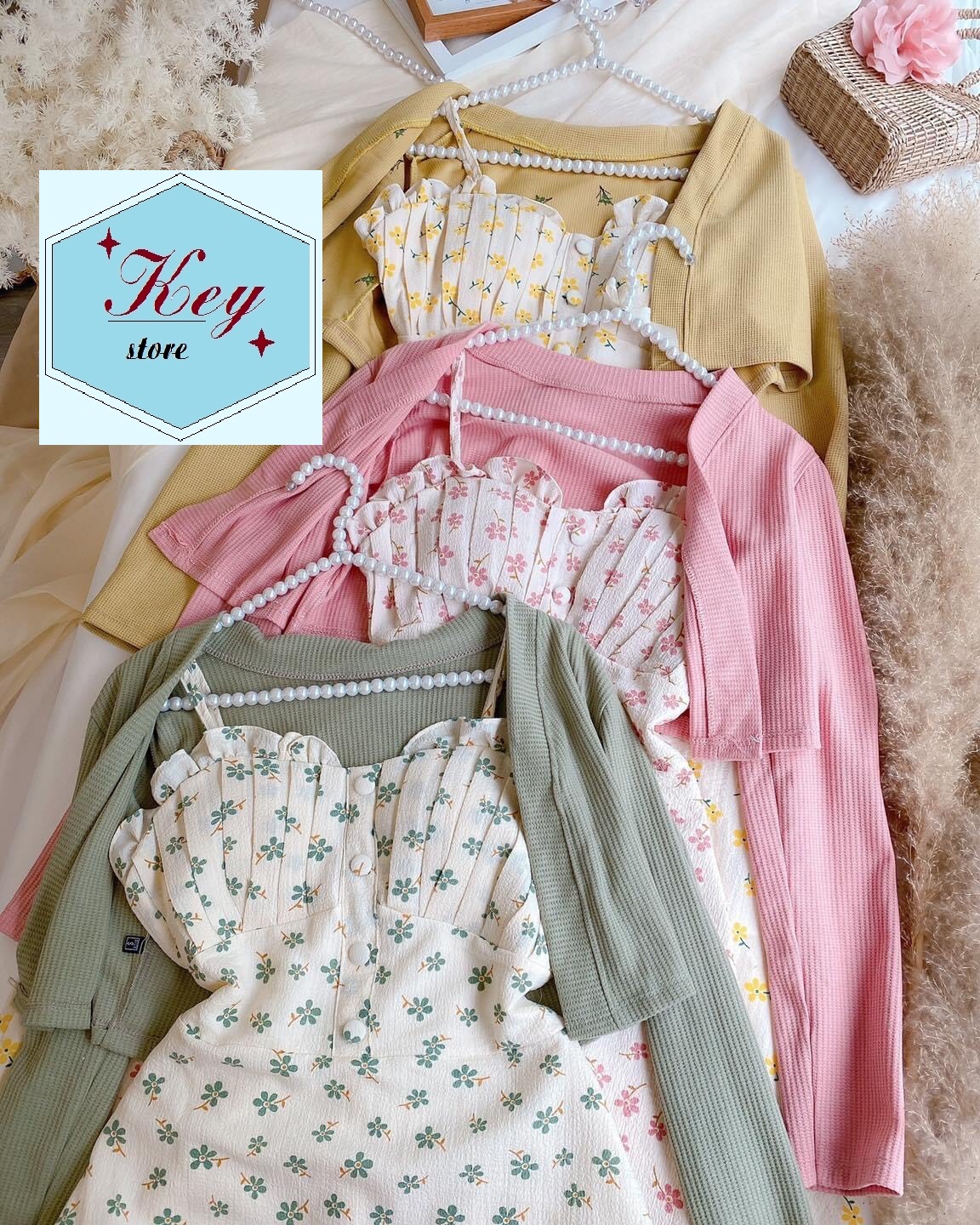 Đầm dây kèm áo khoác D21 siêu dễ thương