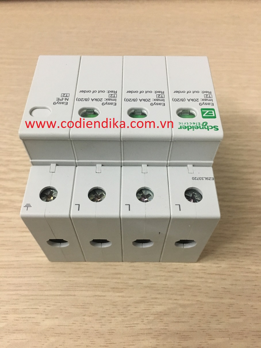 Chống sét lan truyền Schneider Easy9 SPD 3P+N EZ9L33720