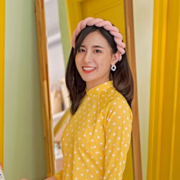 Sumire Store Áo dài Dáng xưa Chấm bi - Vàng