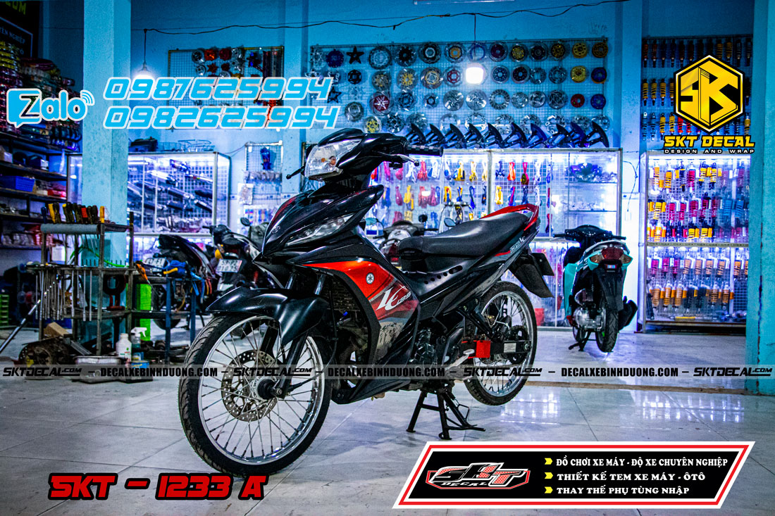 tem rời exciter 135 đen đỏ bạc lc