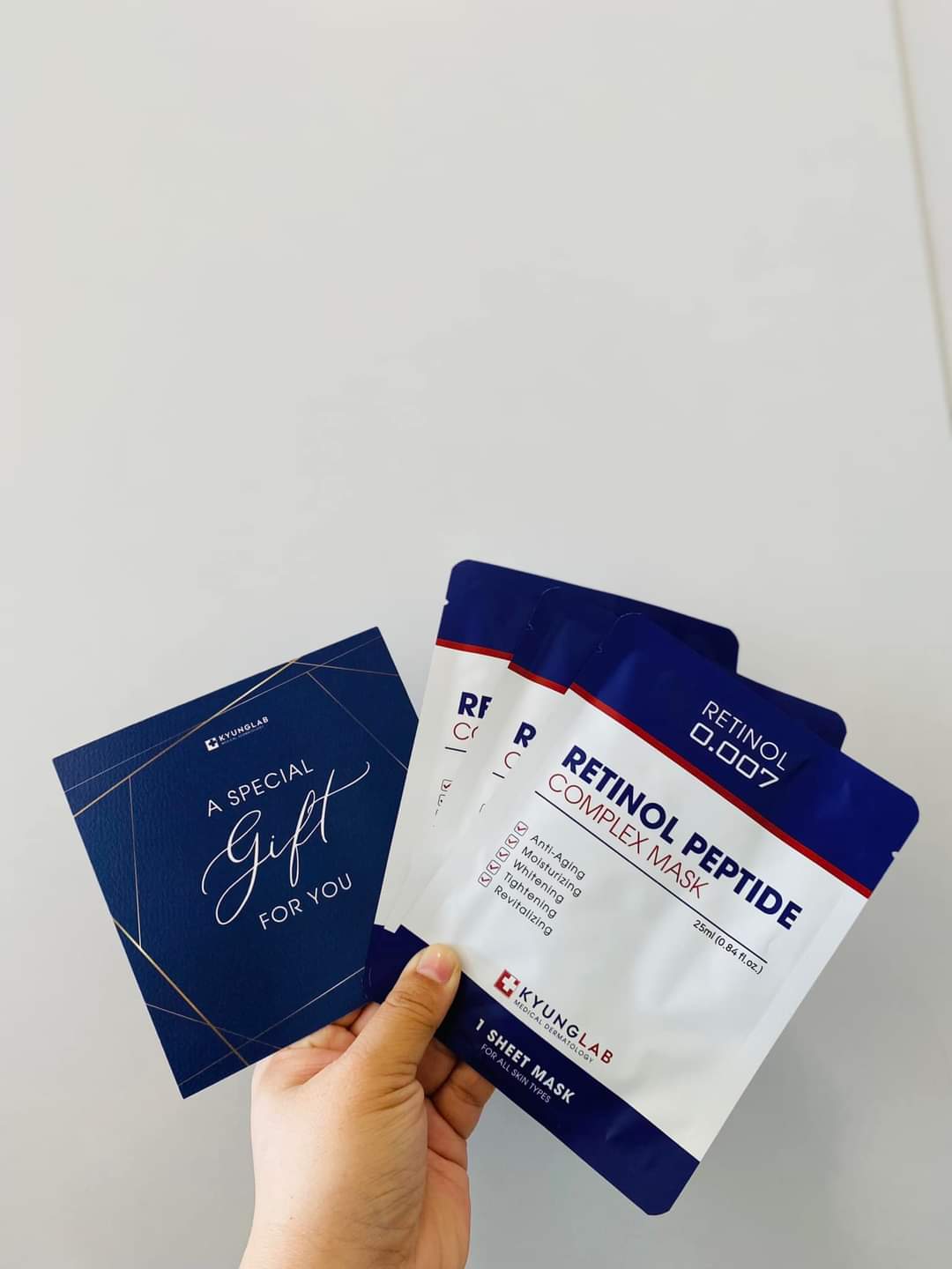 Mặt nạ Retinol KyungLab Peptide Complex Mask hộp 3 miếng