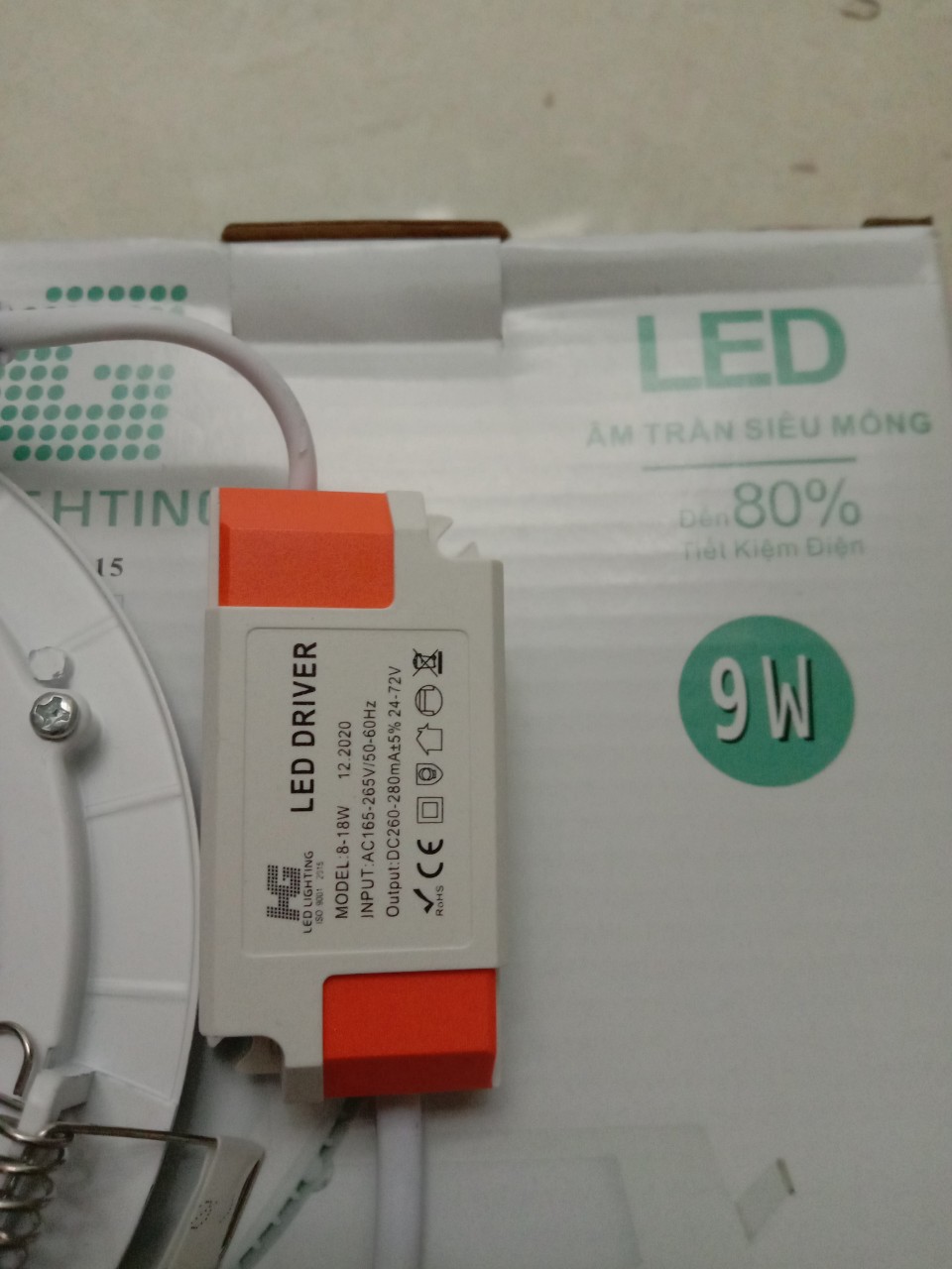Đèn led âm trần siêu mỏng 9w