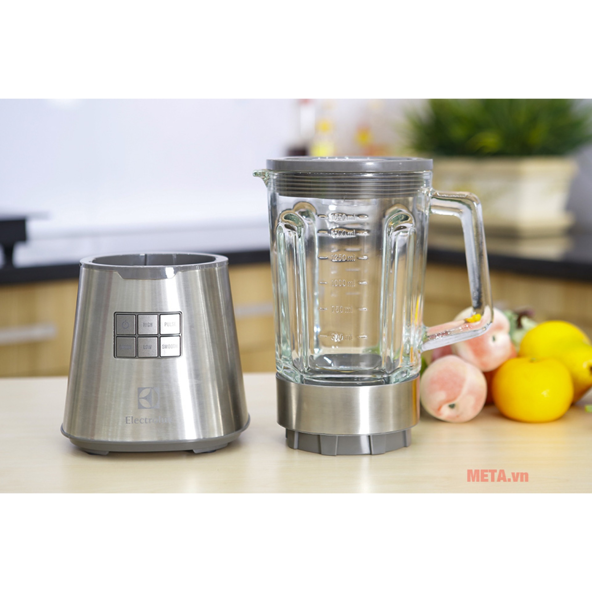 Máy xay sinh tố đa năng Electrolux EBR7804S