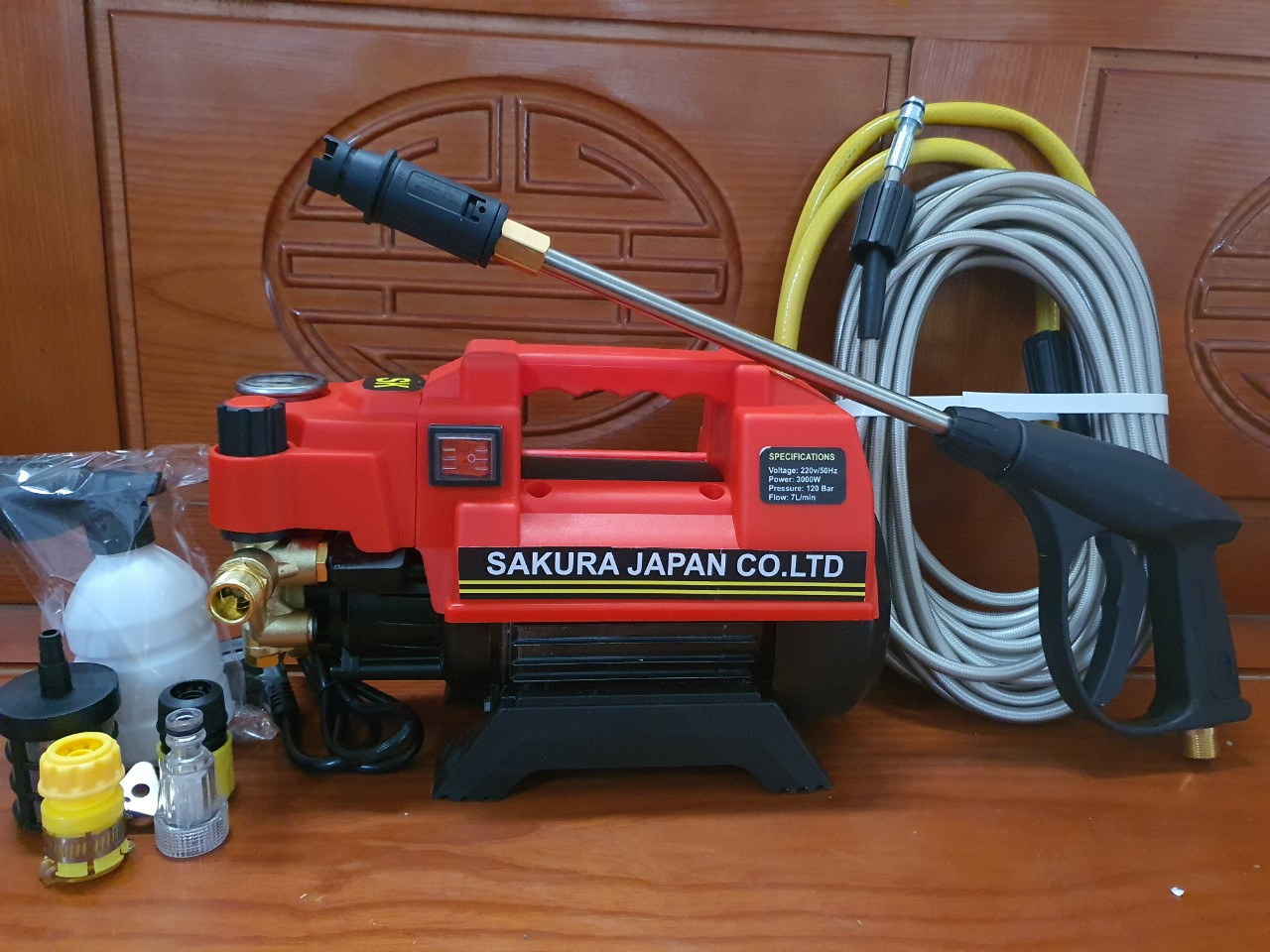 Máy  xịt rửa xe gia đình, dây 15m, tặng bình xịt tuyết, may rua xe ap luc cao, rua xe mini- máy rửa xe