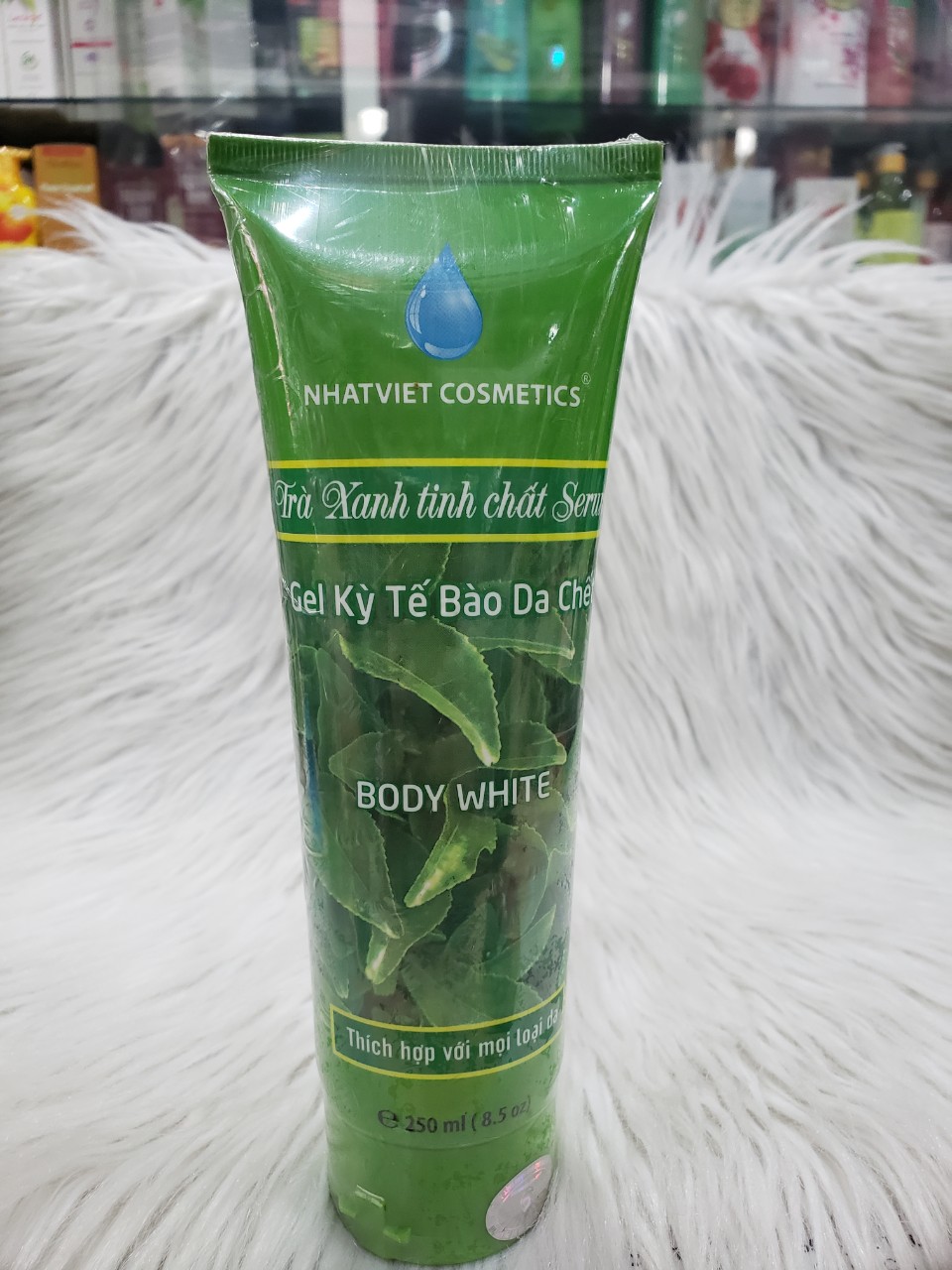 [HCM]Tẩy tế bào chết body Nhật Việt 250ml
