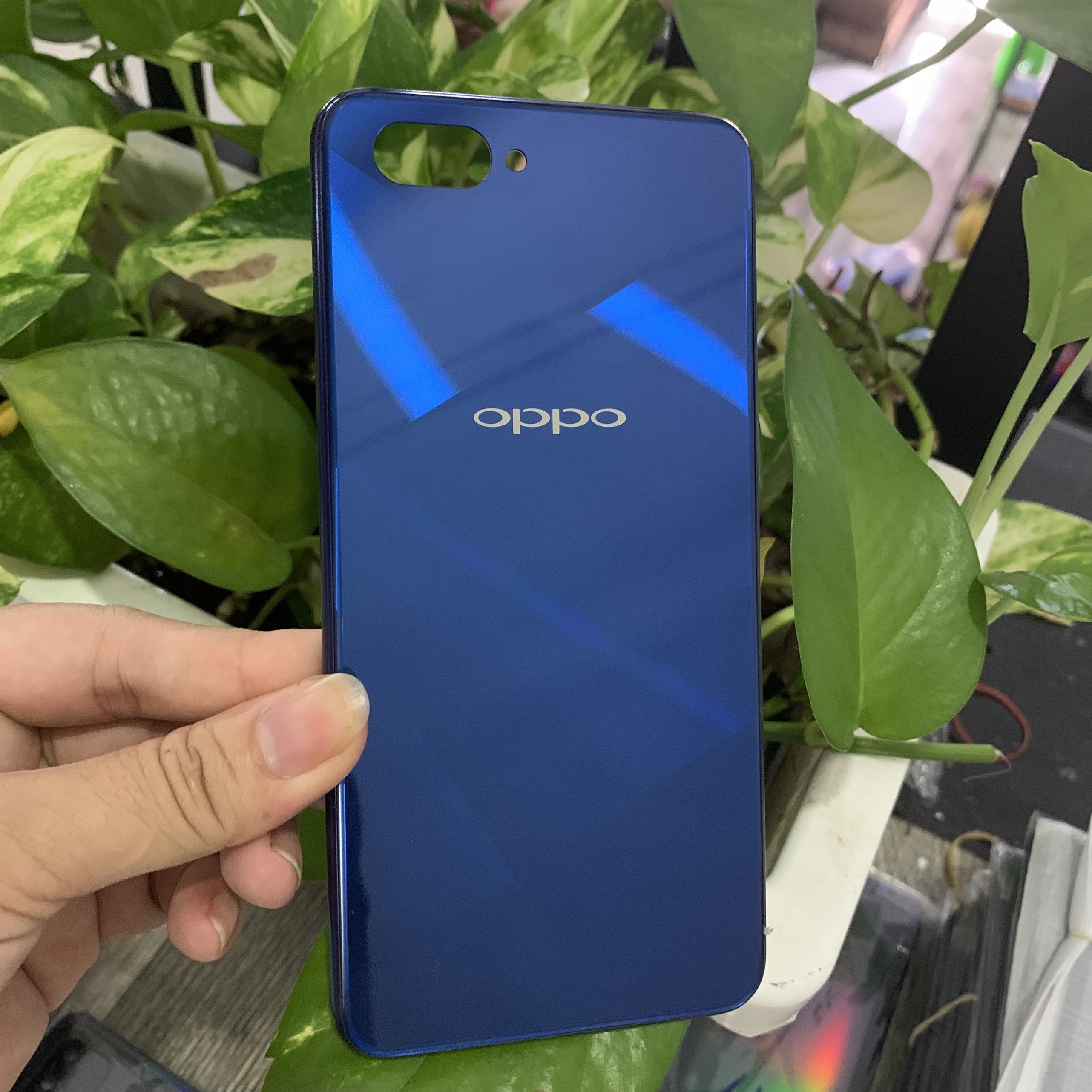 Vỏ oppo a3s 32g lỗ trọc sim trên