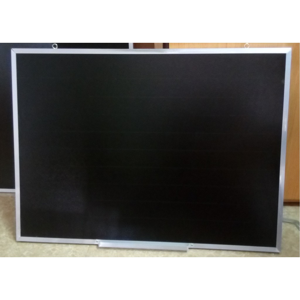 [HCM]Bảng đen viết phấn 60 x 100cm viền nhôm - Có kẻ sọc ngang 5cm