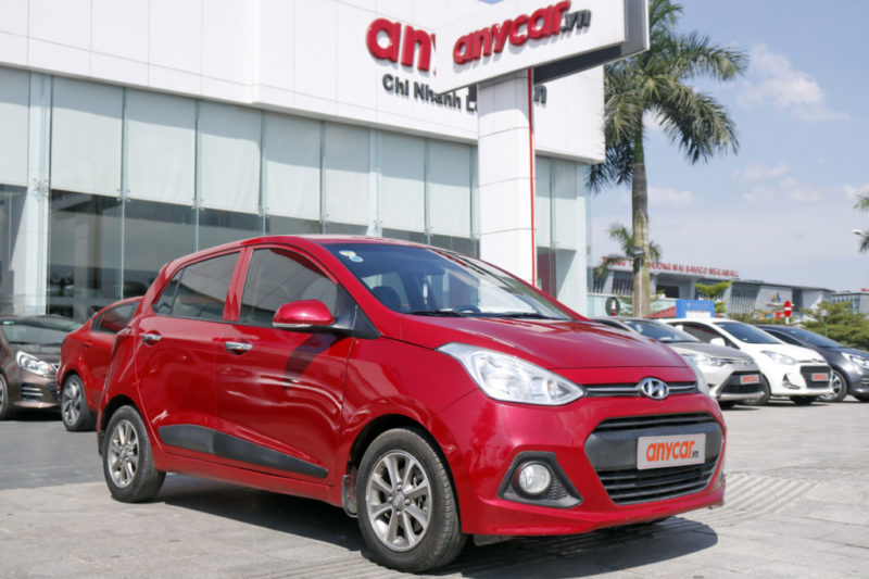 Củ đấm số đen Hyundai I10 Grand
