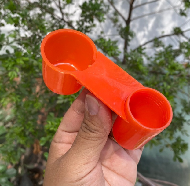 Set 10 Nút Chay Uống Nước Cho Gà, Chim