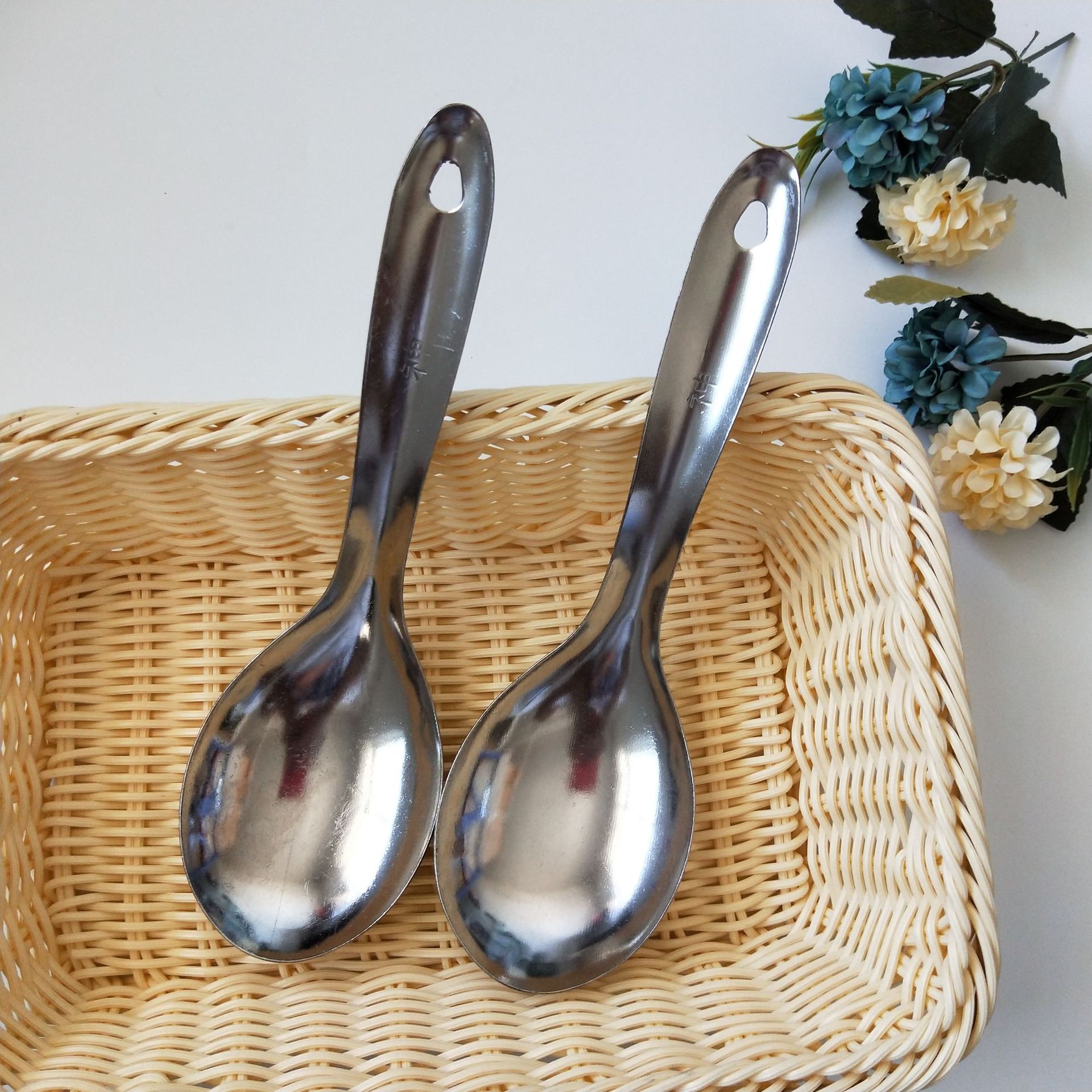 COMBO 2 MUỖNG CANH INOX loại bền rẻ