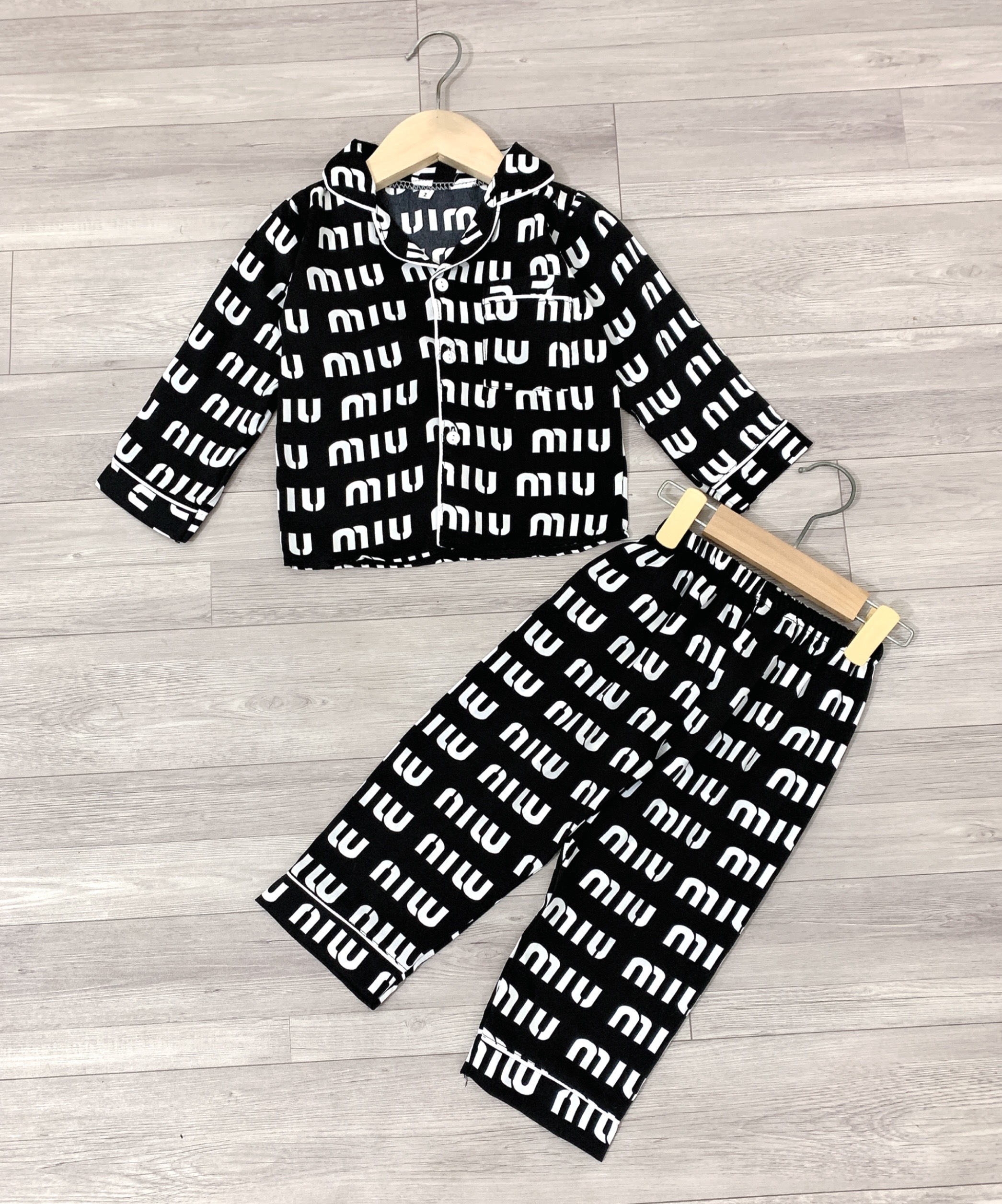 Bộ pyjama lụa dài tay bé trai,bé gái 10-36kg
