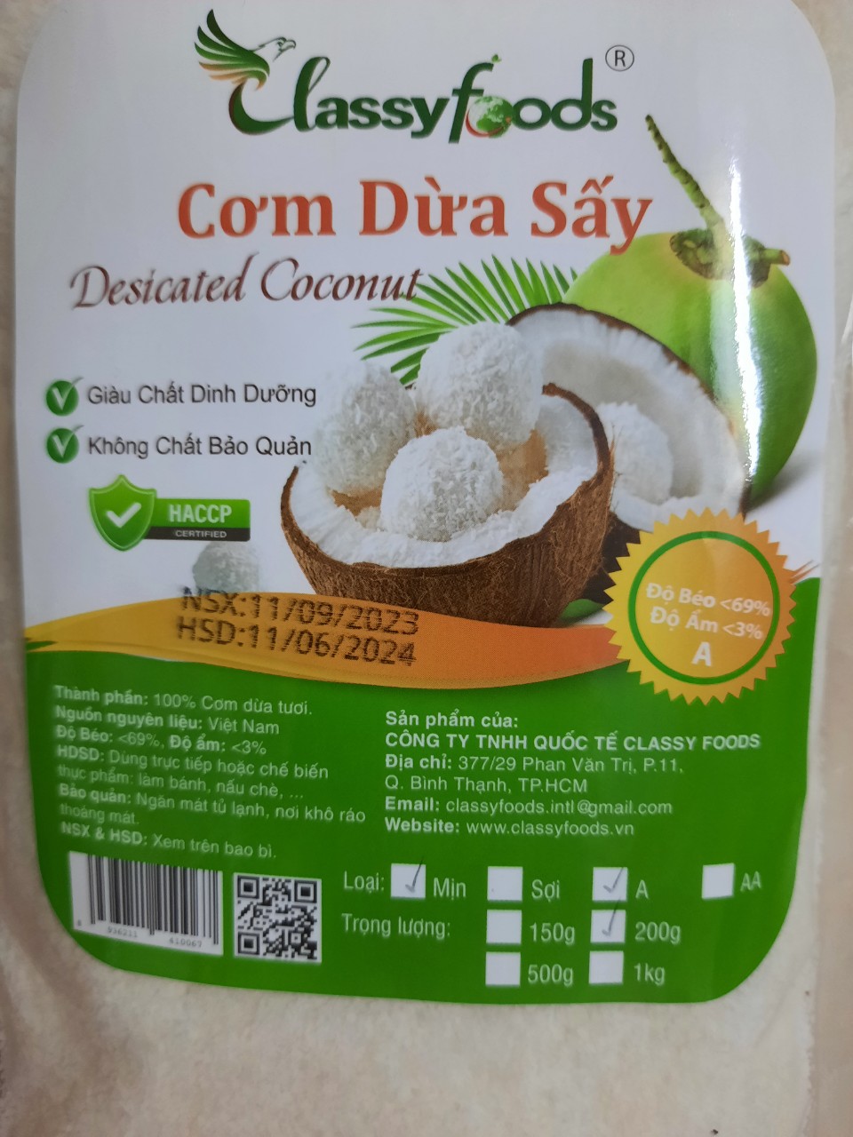 CƠM DỪA SẤY KHÔ MỊN, CLASSYFOODS (-200gr)